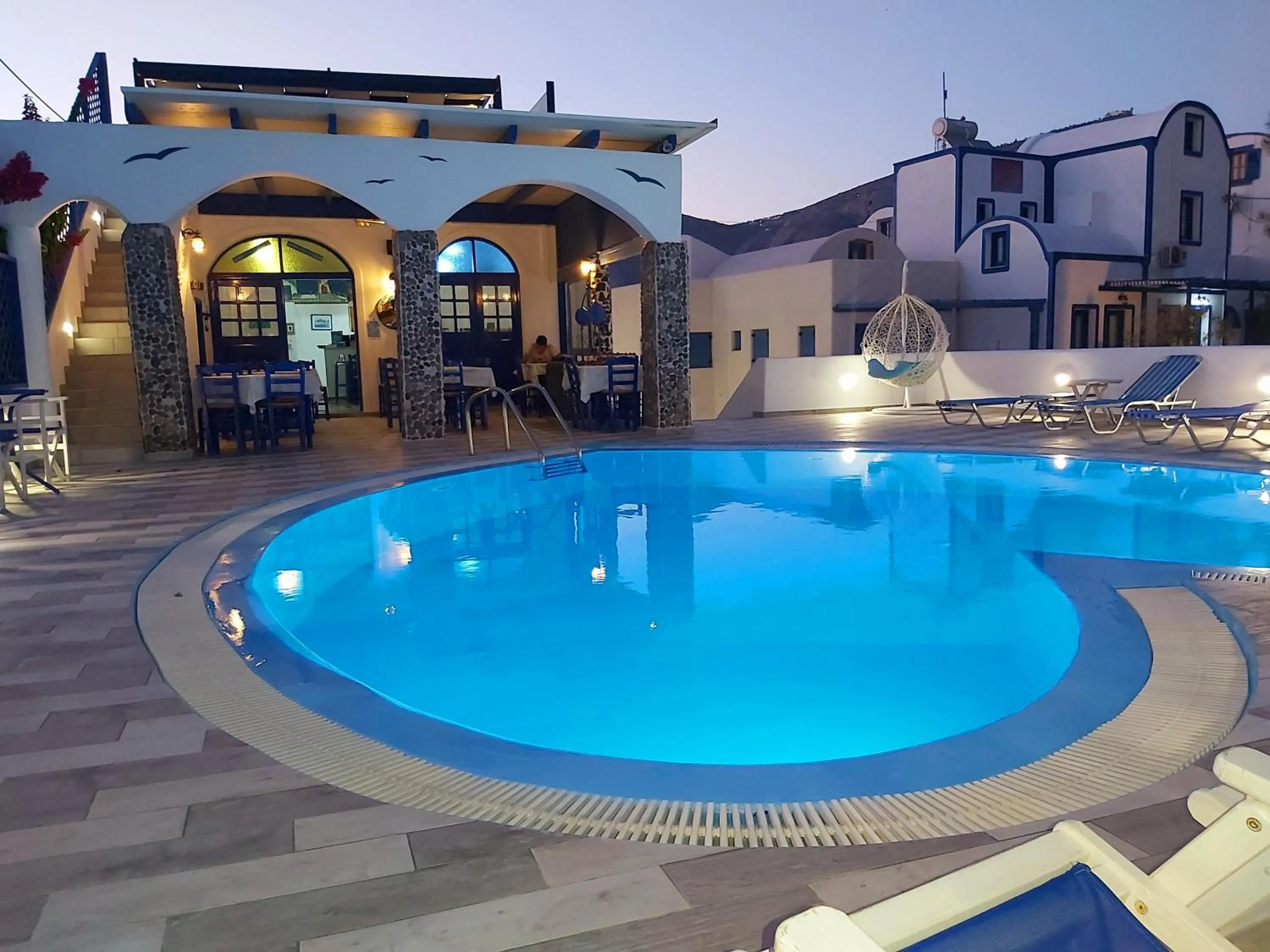 Facade/entrance in Honeymoon Beach Studios