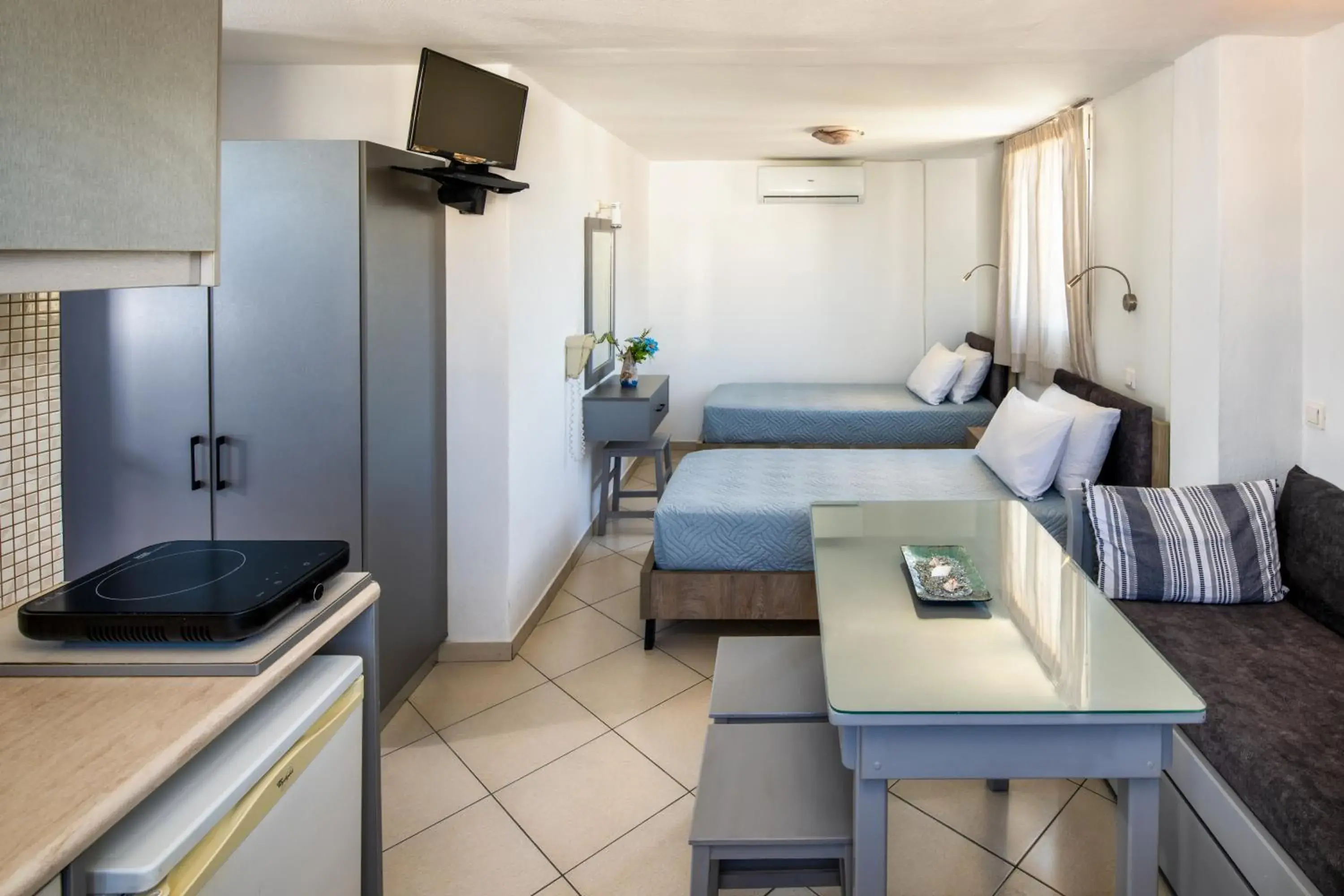 Apartment (4 - 5 Adults) - Split Level in Honeymoon Beach Studios Apartment (4 - 5 Adults) - Split Level in Honeymoon Beach Studios