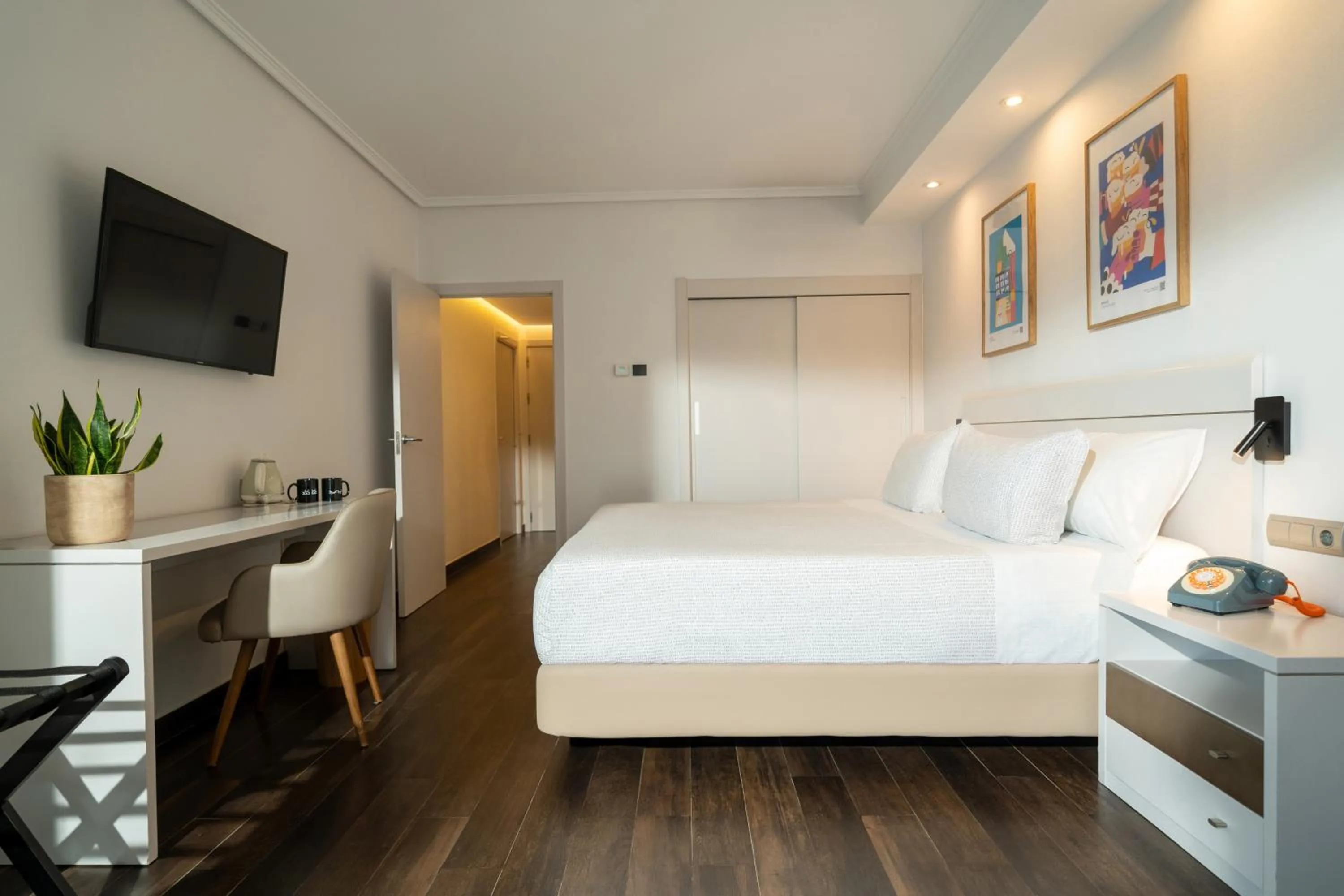 Bed in INNSiDE by Meliá Alicante Porta Maris