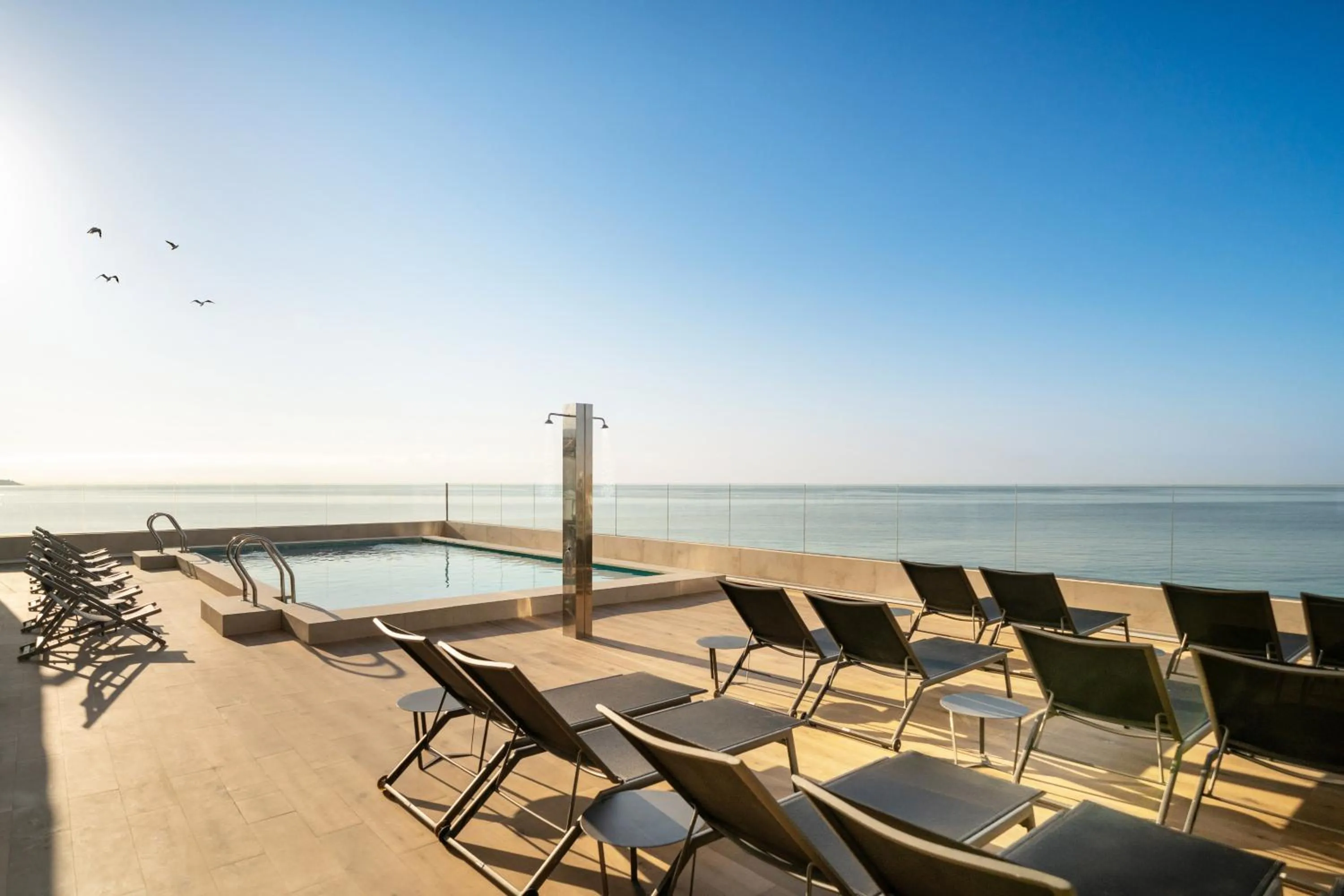 Day in INNSiDE by Meliá Alicante Porta Maris