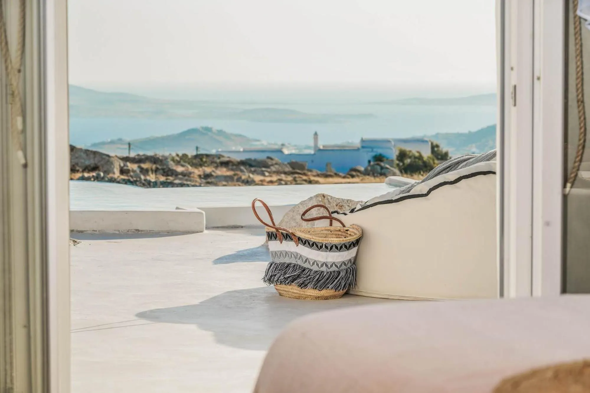 Bed in Mykonos High Villa