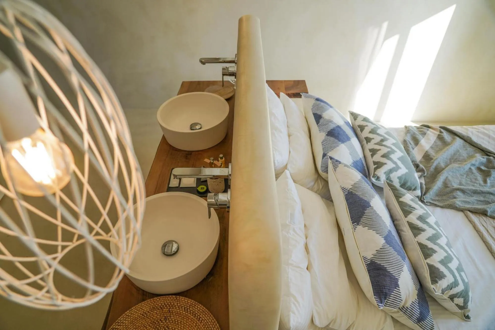 Bathroom in Mykonos High Villa