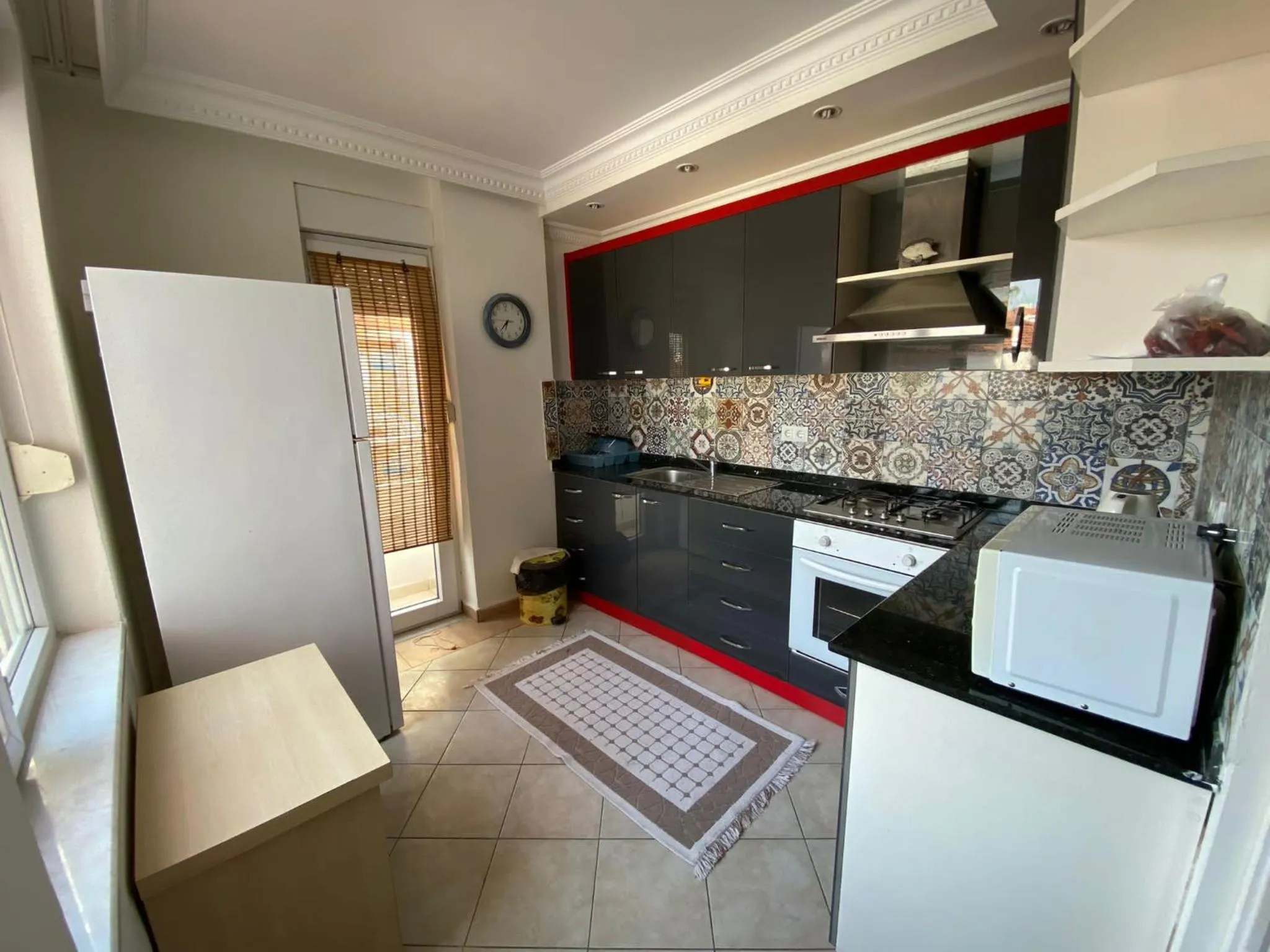 Kitchen or kitchenette in İrem Greenside Apart