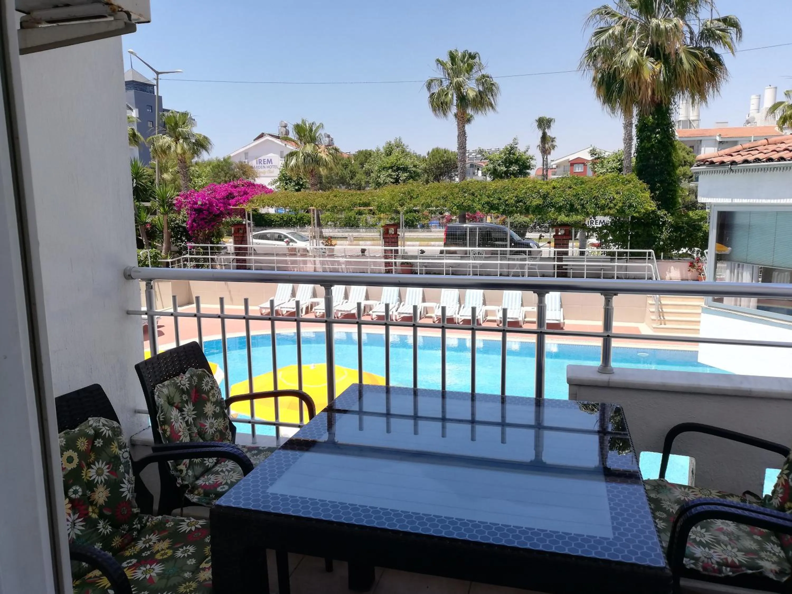 İrem Greenside Apart