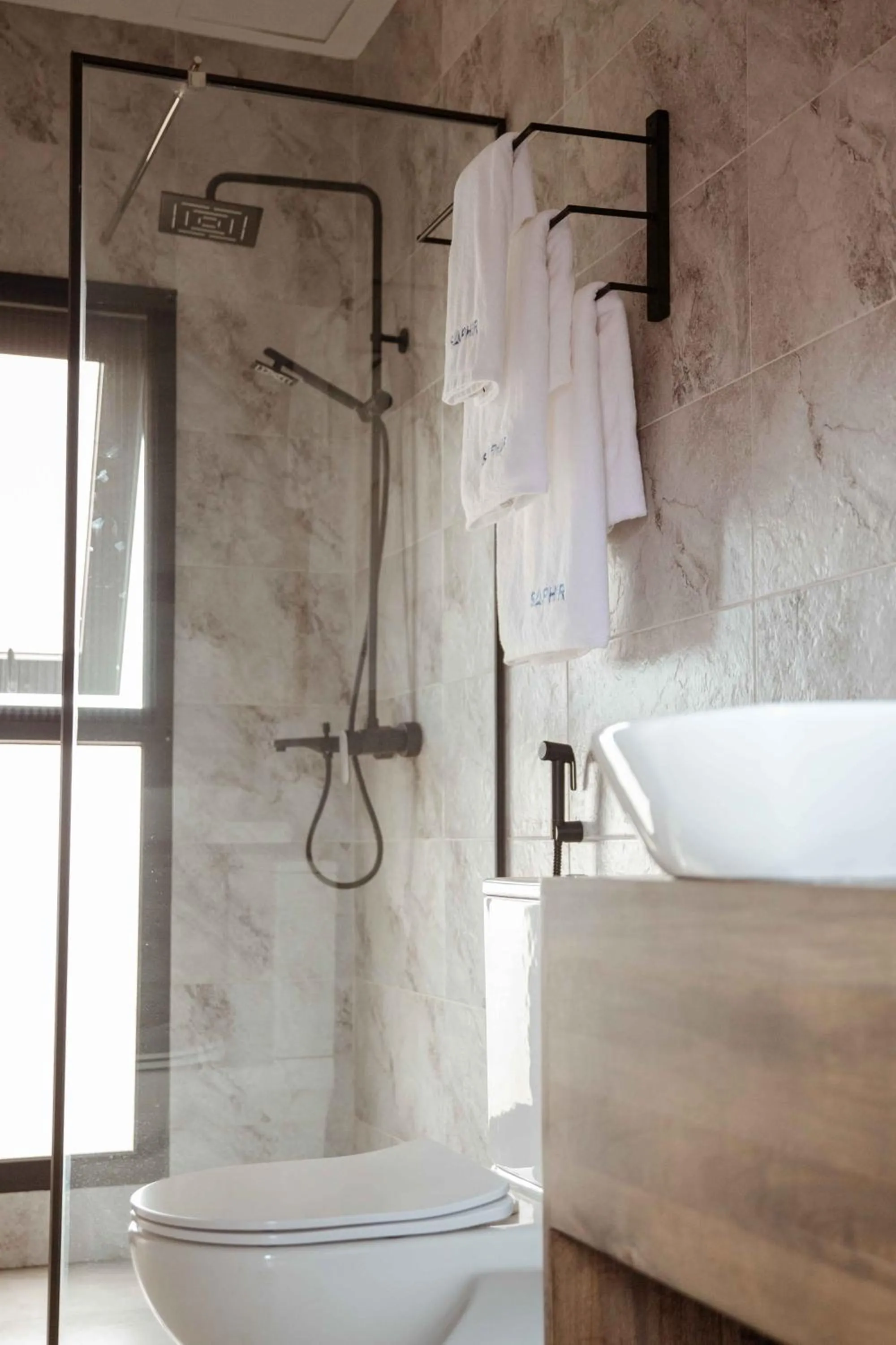 Bathroom in Saphir Boutique Hotel