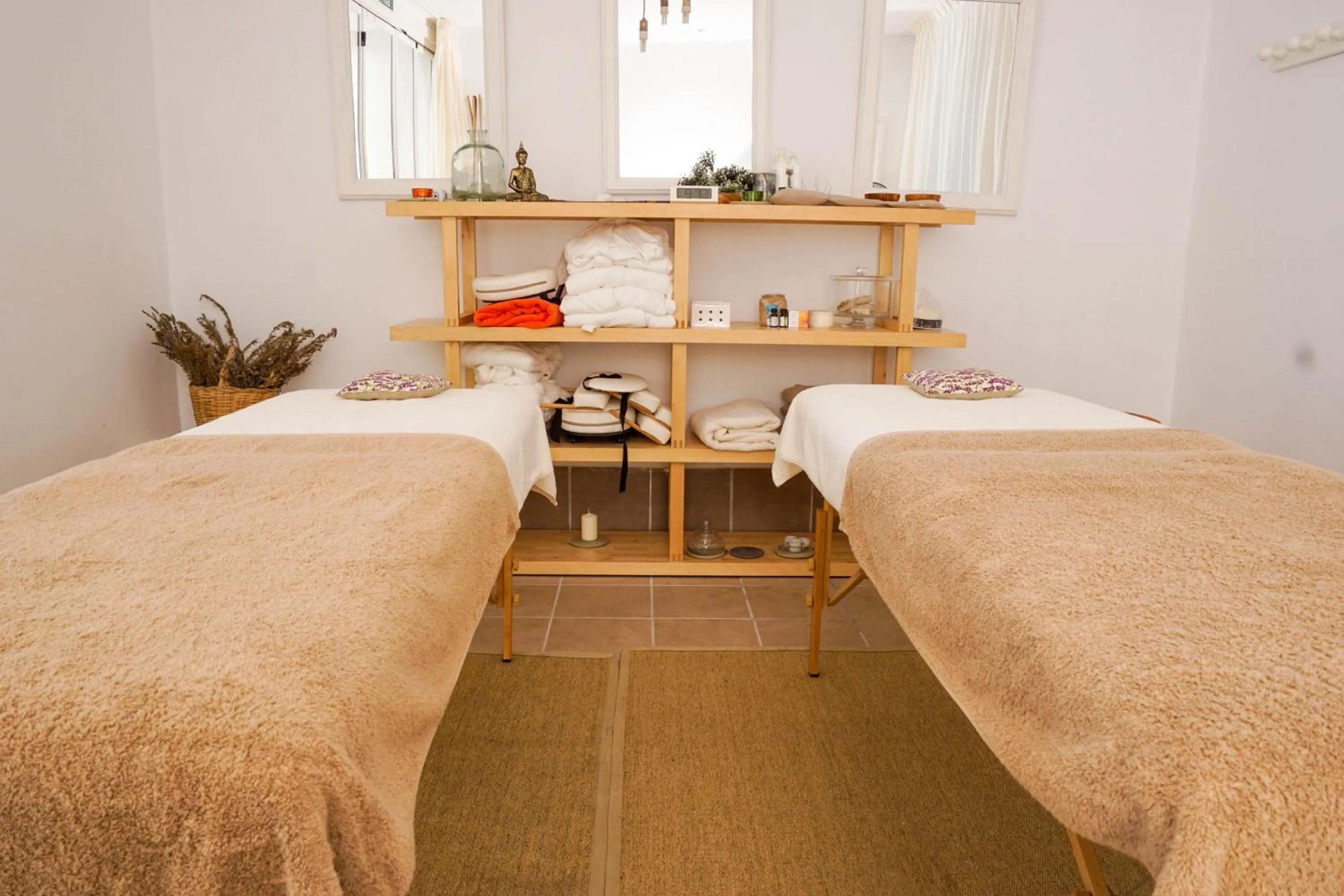 Massage, Bed in Houm Plaza Son Rigo