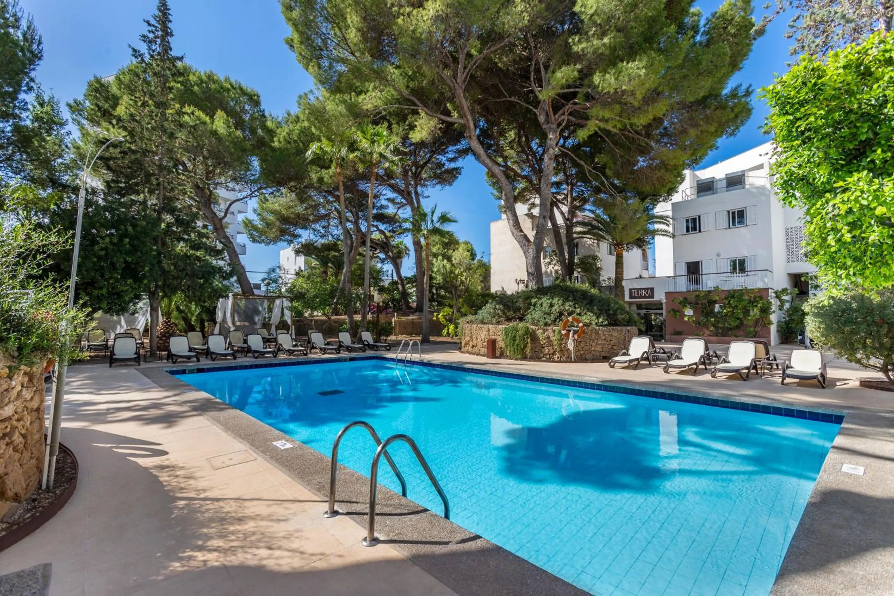 Property building in Houm Plaza Son Rigo