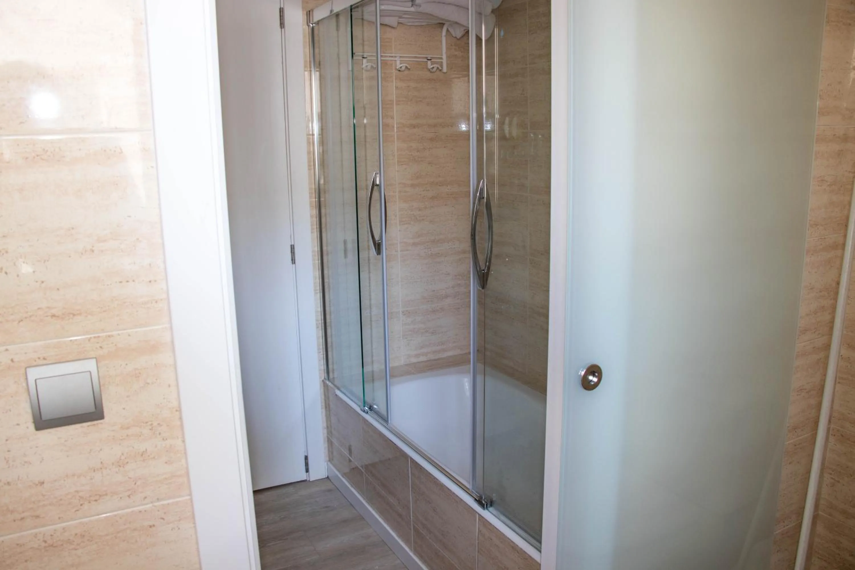 Photo of the whole room in Houm Plaza Son Rigo