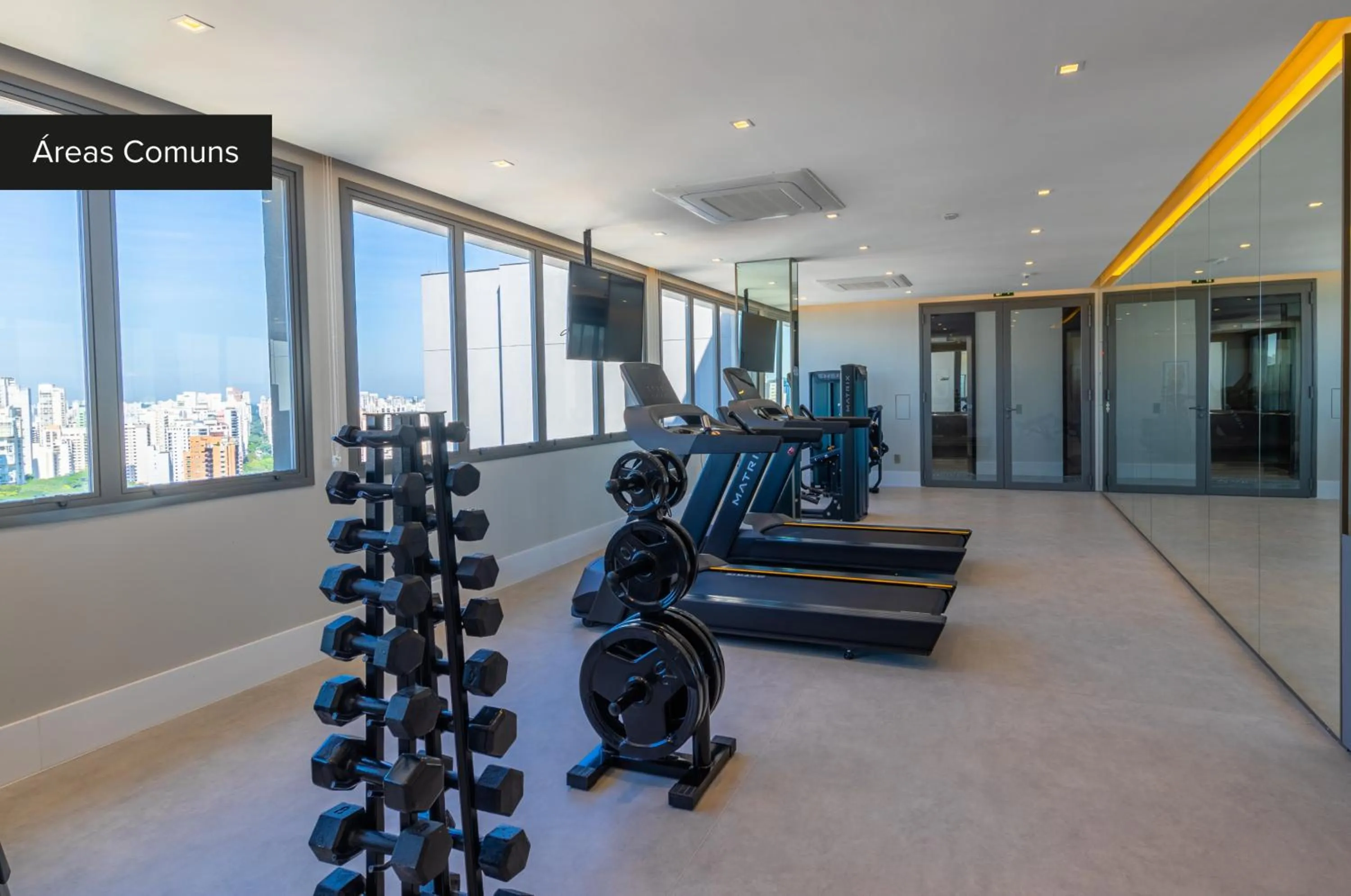 Fitness centre/facilities in Charlie Thera Ibirapuera
