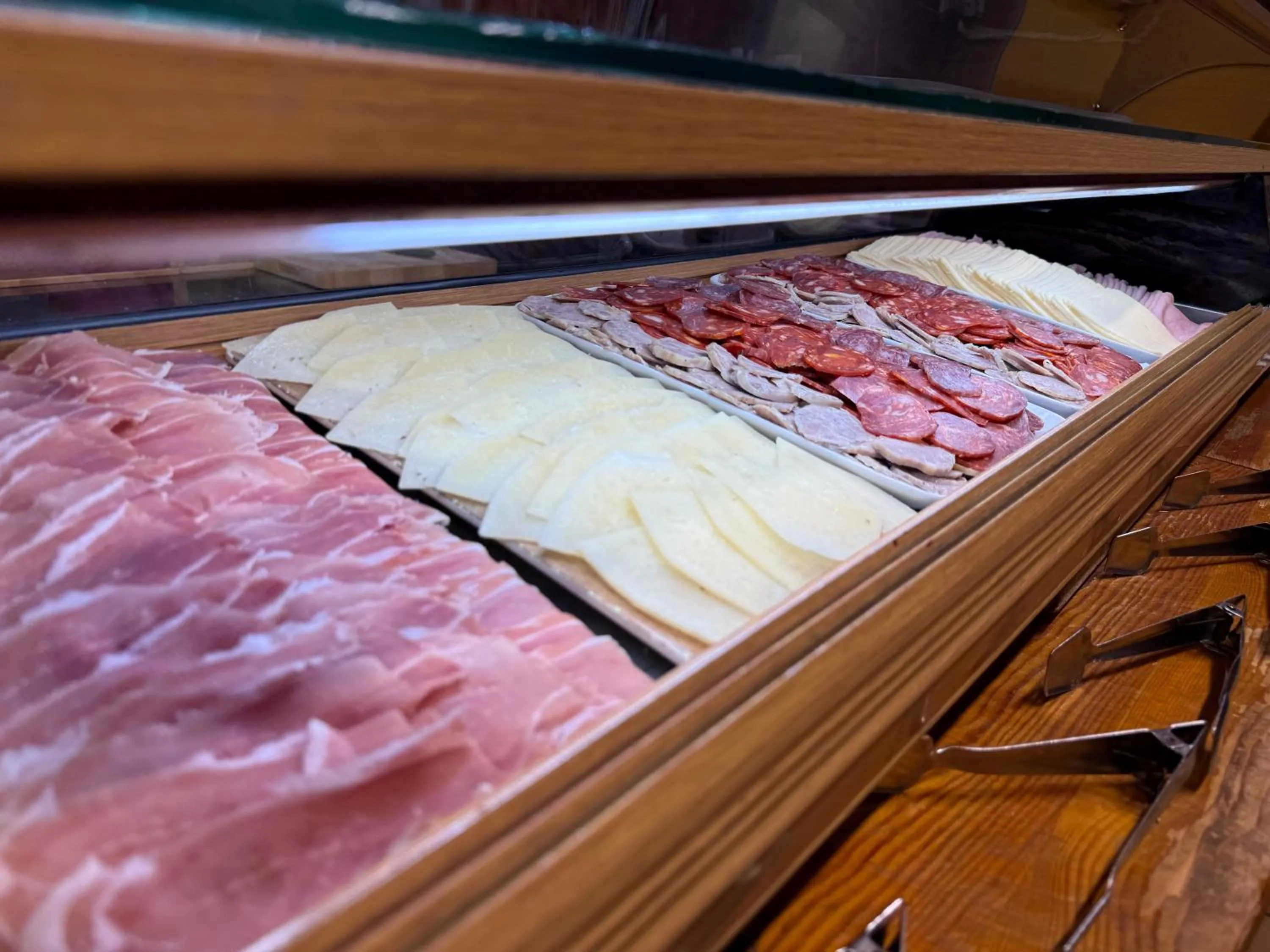 Breakfast in Hotel Restaurant Les Brases