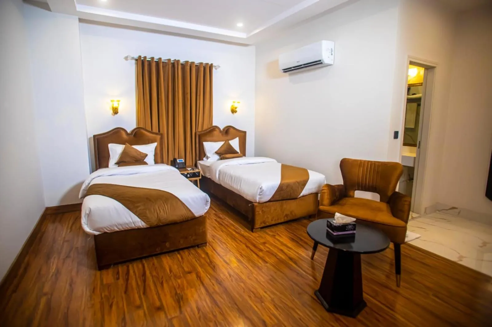 Bedroom, Bed in The Rich Hotel & Apartments