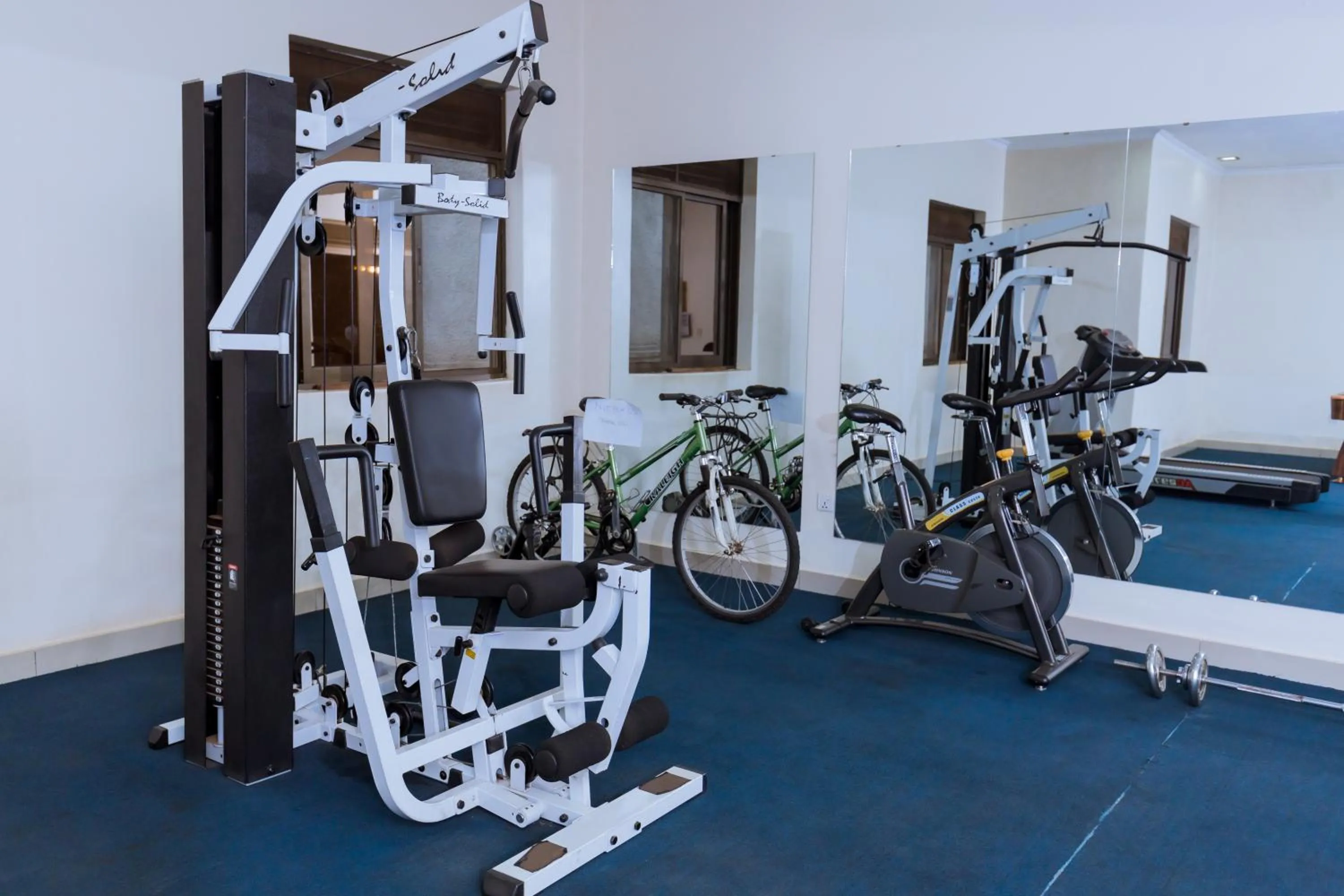 Fitness centre/facilities in KAMI LUXURY APARTMENTS