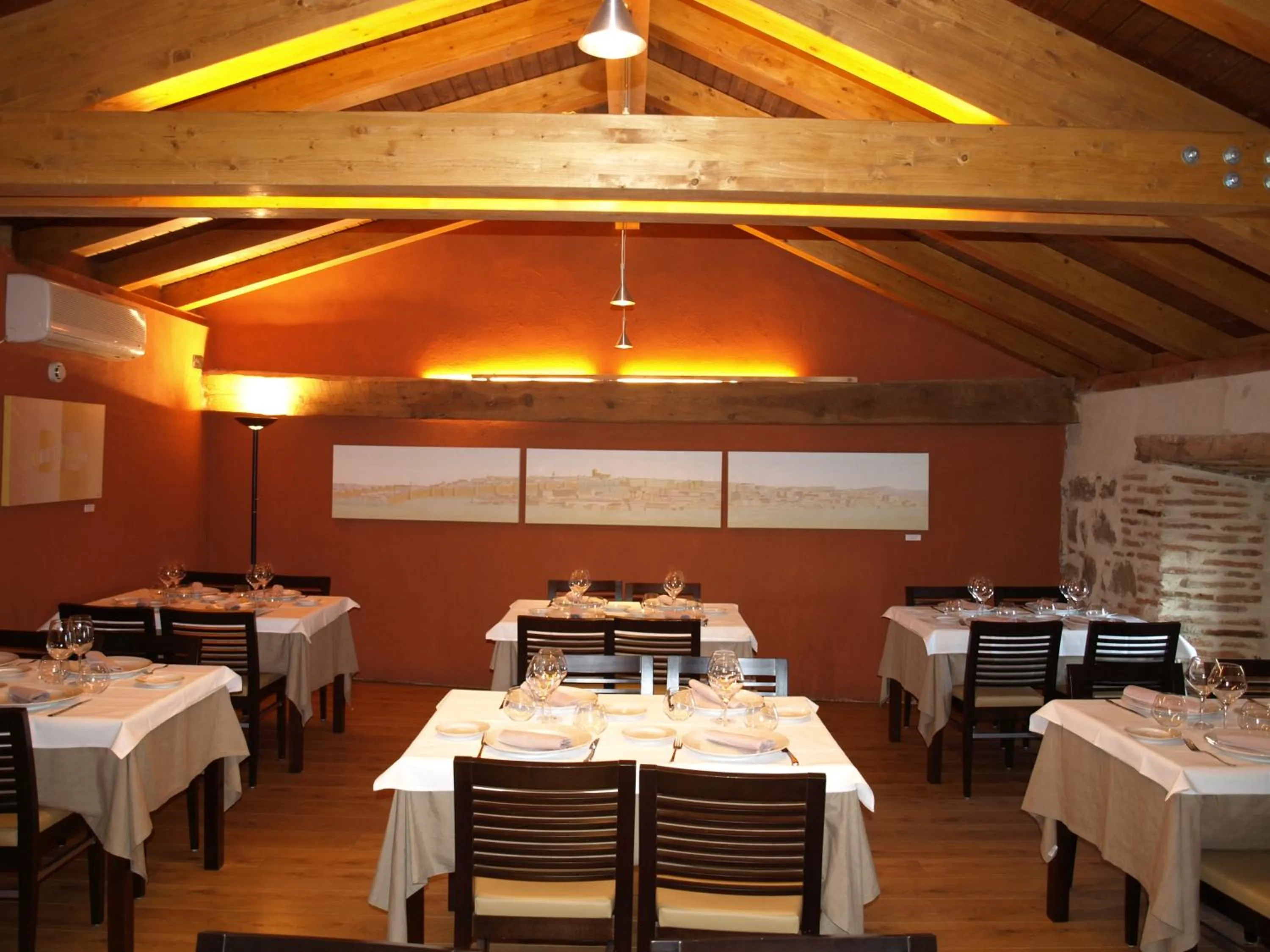 Restaurant/places to eat in Hotel Las Leyendas