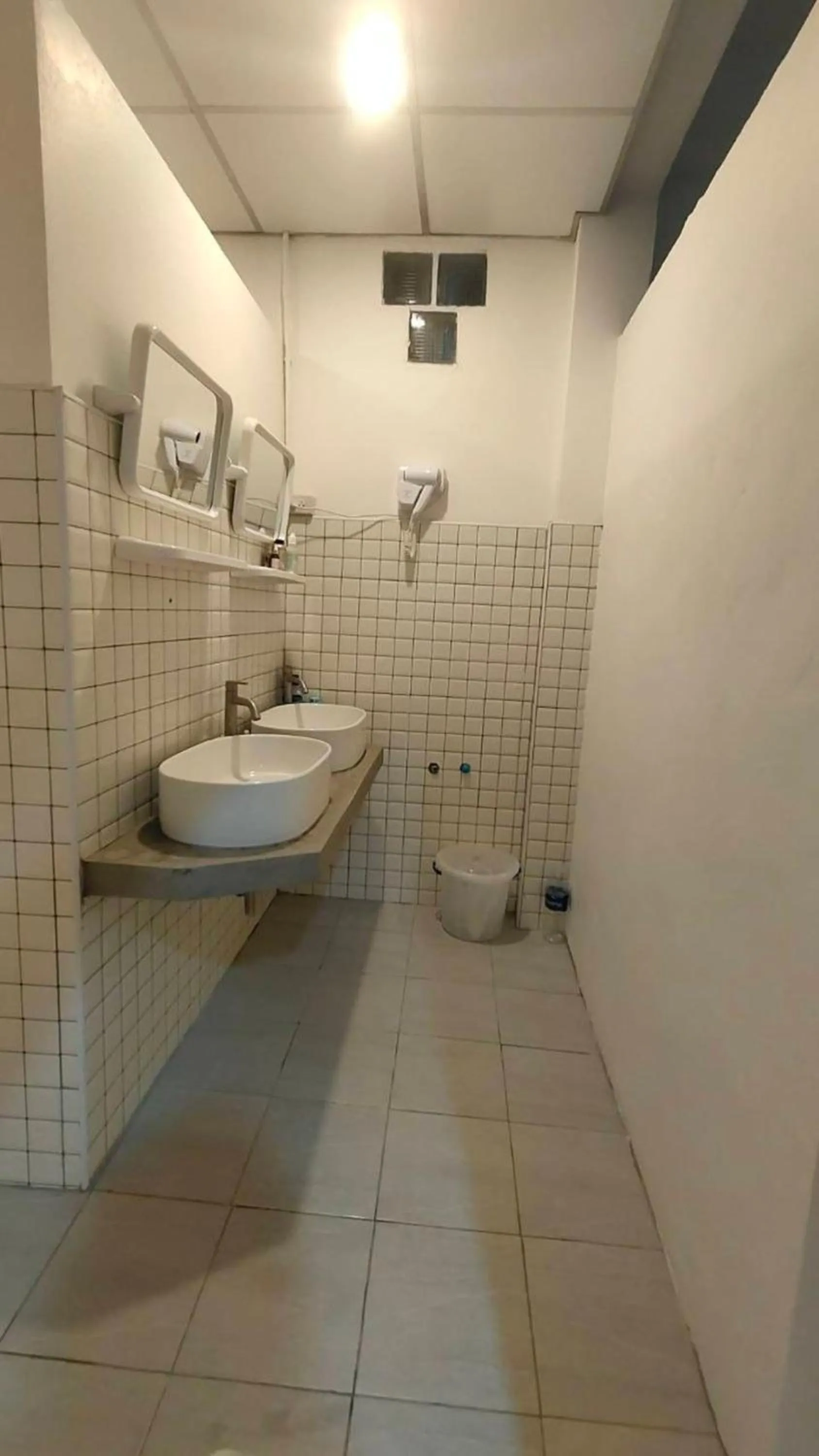 Toilet in Norm Space Hostel NST