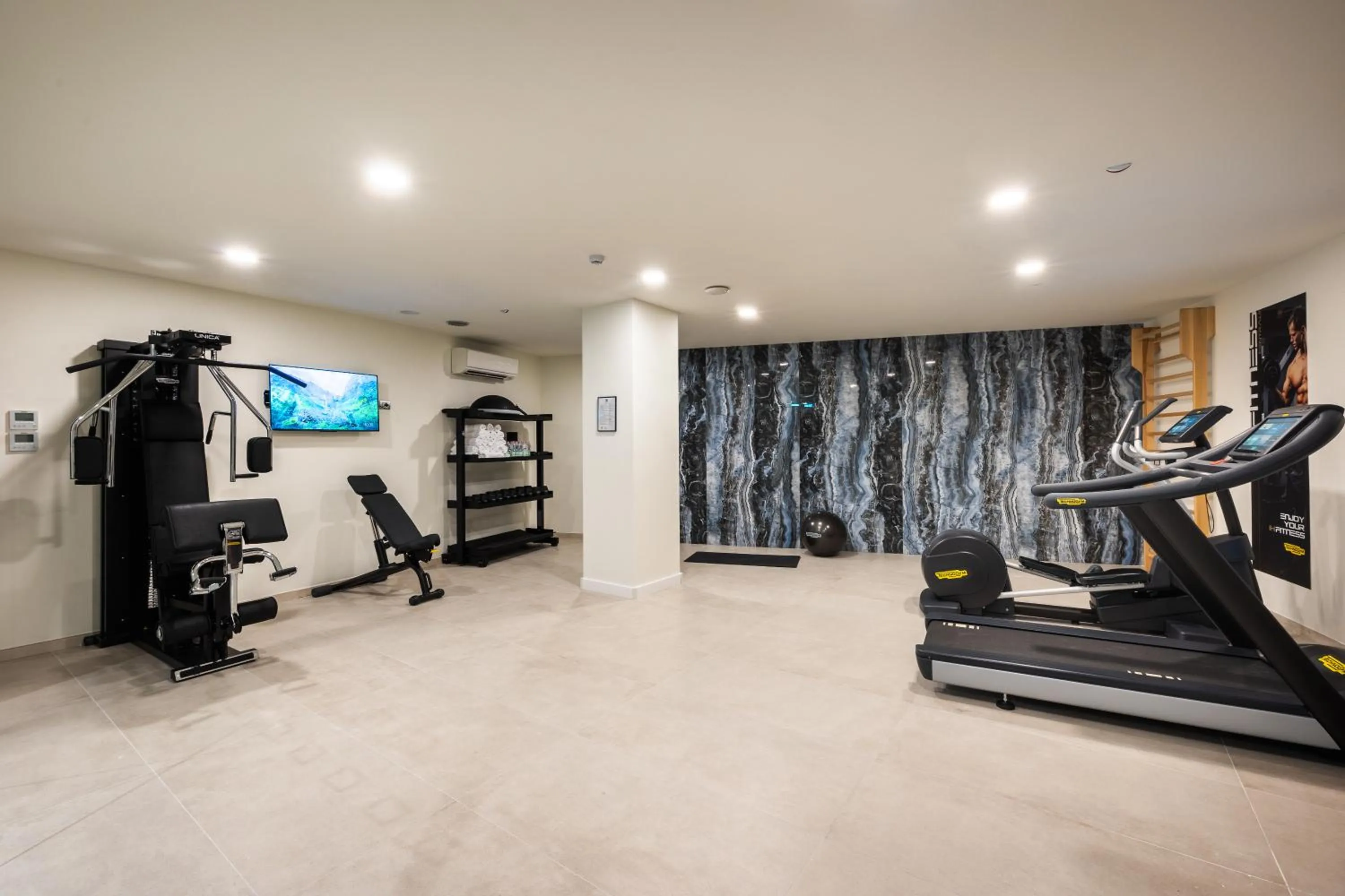 Fitness centre/facilities in IH Hotels Milano Centrale