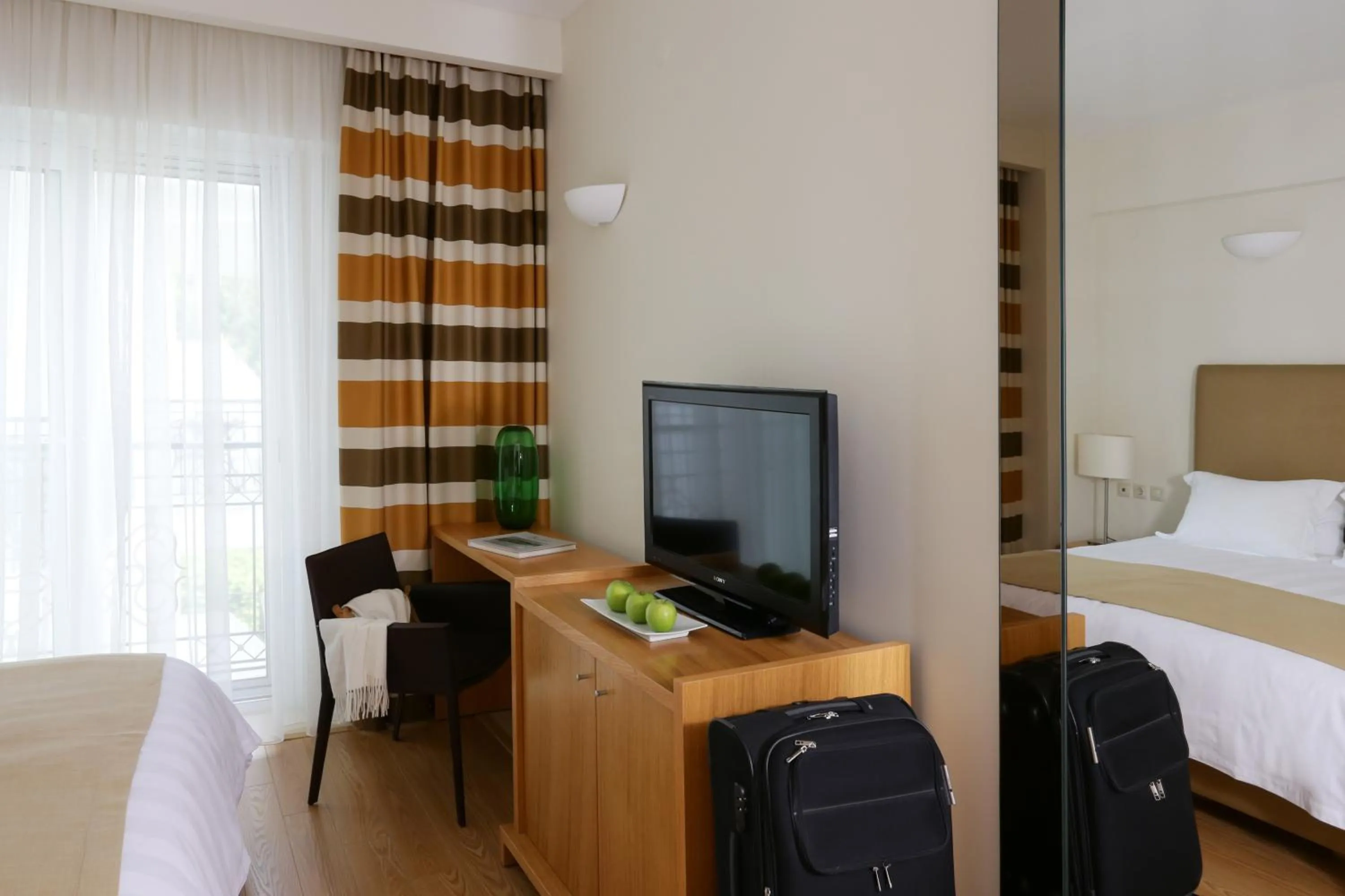 Photo of the whole room, Bed in Chloe Luxury Hotel