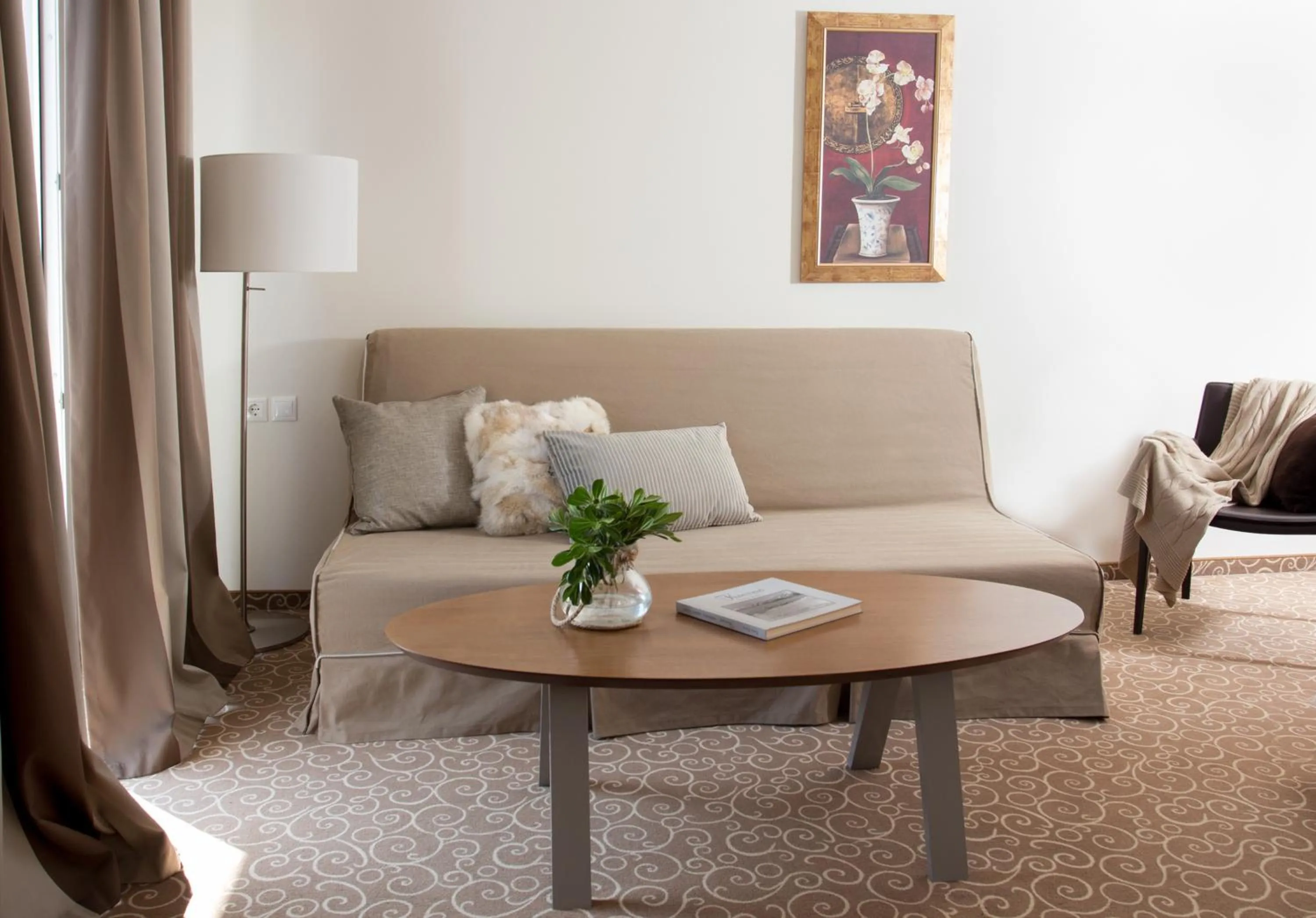 Photo of the whole room in Chloe Luxury Hotel