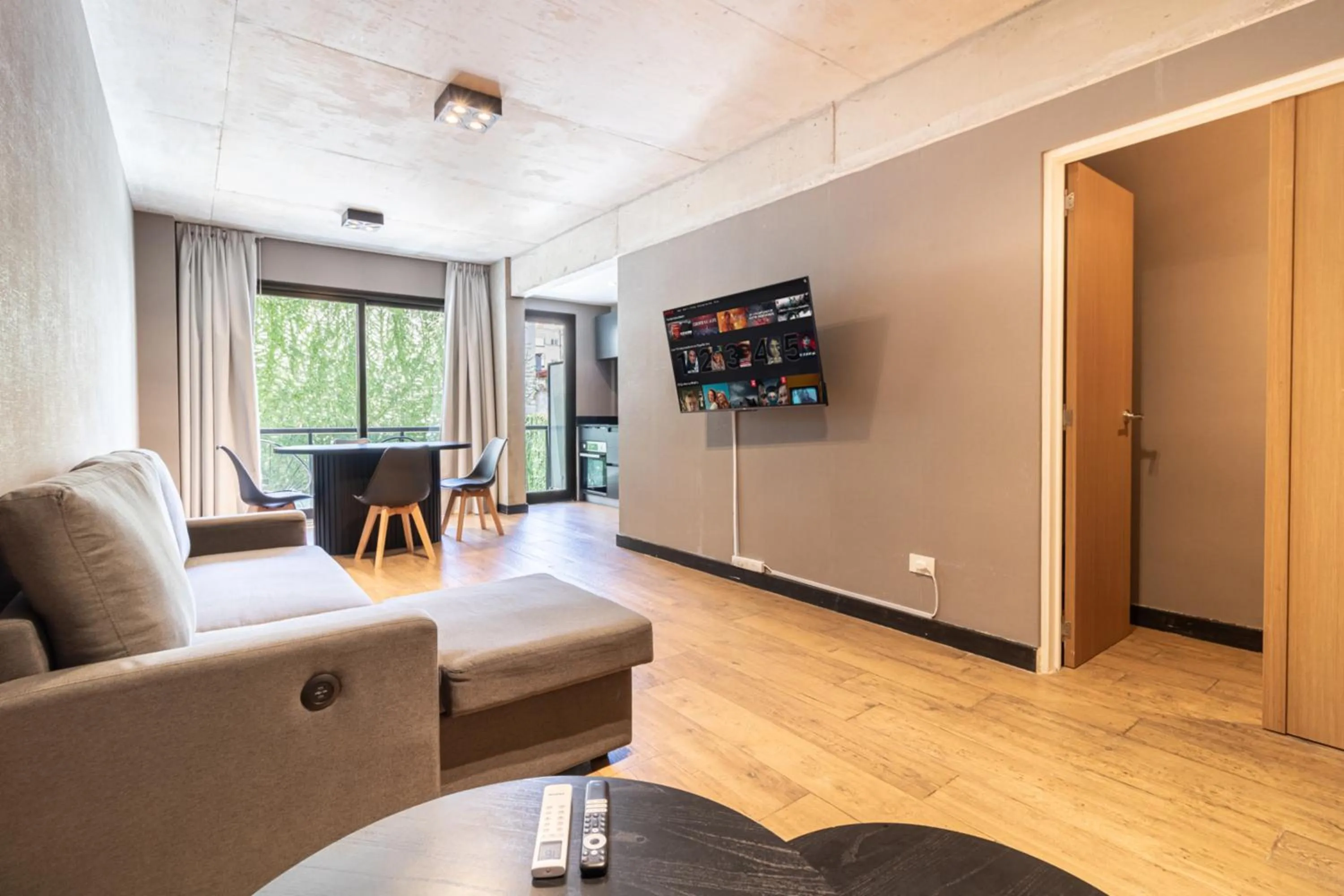 Communal lounge/ TV room in Live Soho Boutique Apartments Palermo Hollywood