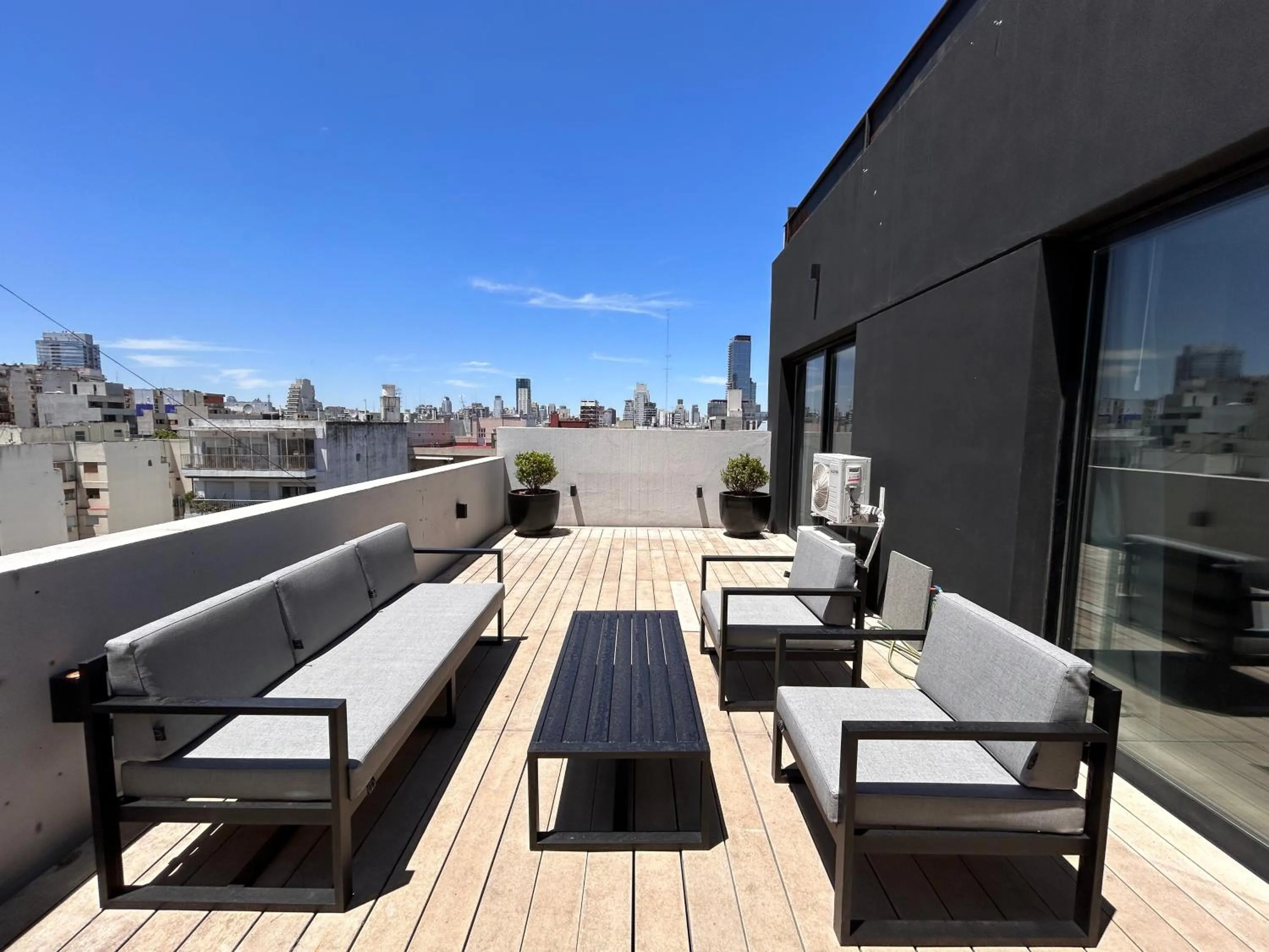 Property building in Live Soho Boutique Apartments Palermo Hollywood