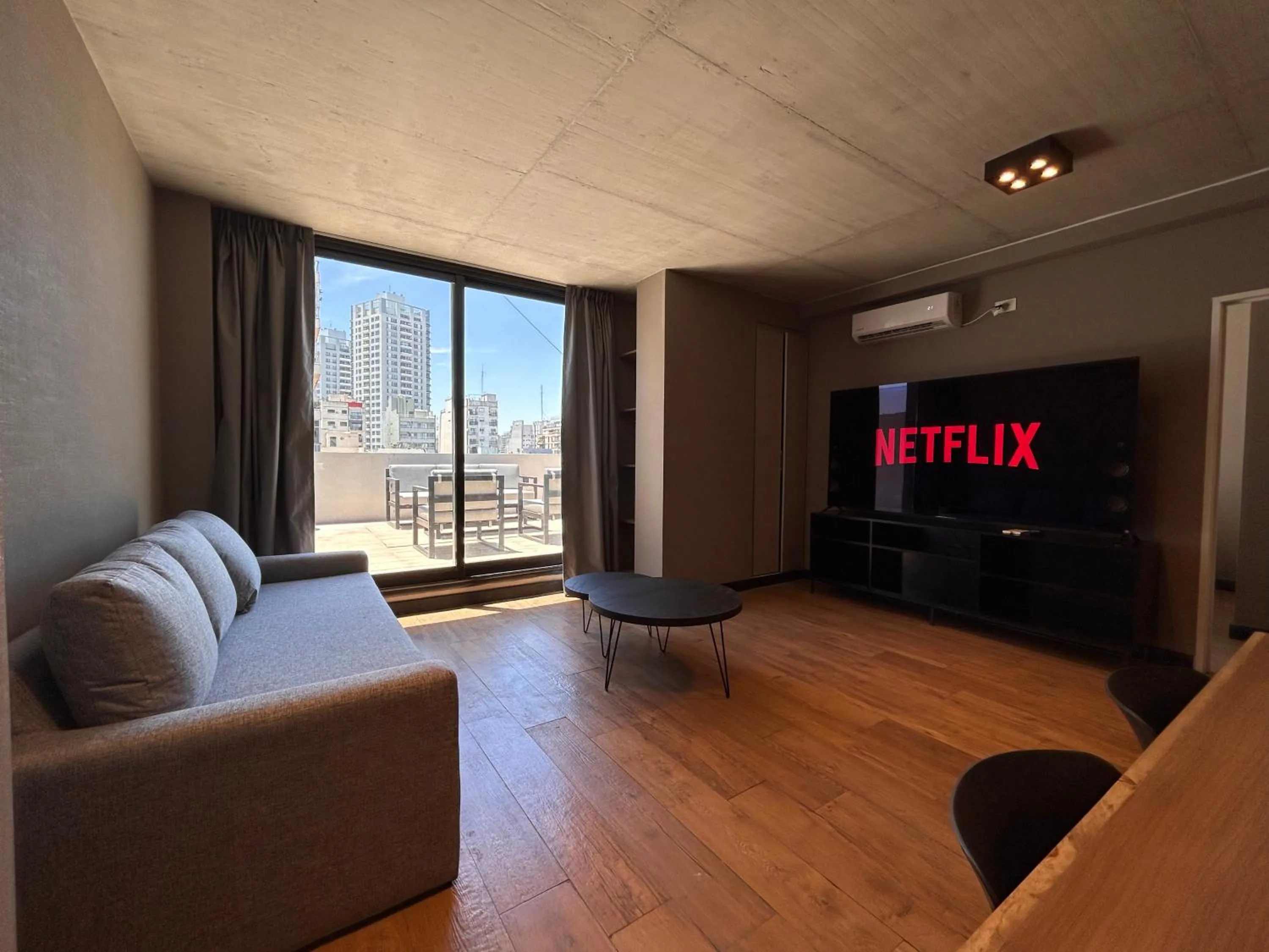 TV and multimedia in Live Soho Boutique Apartments Palermo Hollywood