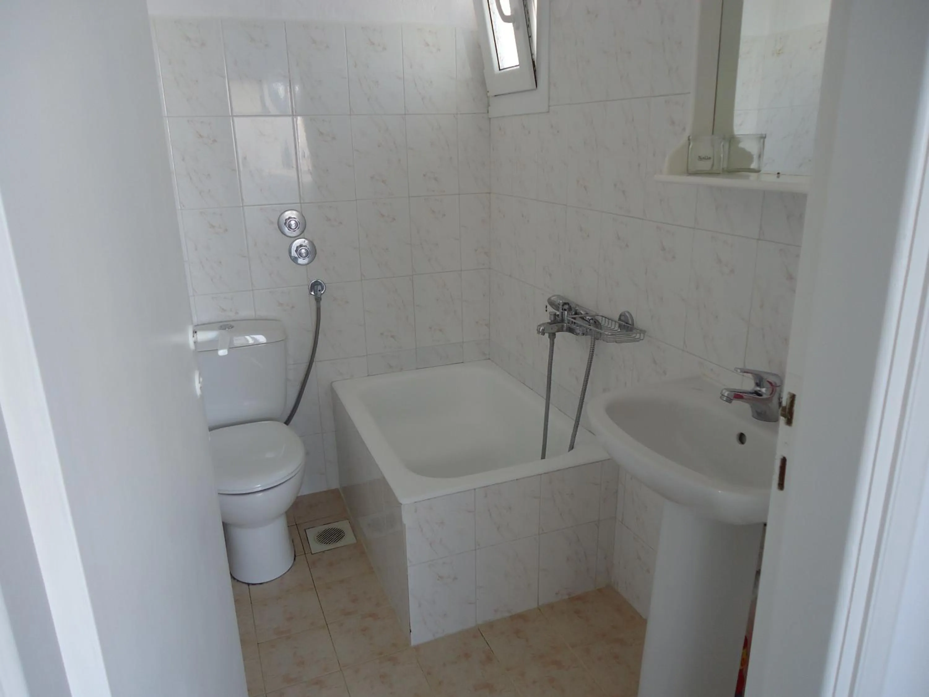 Bathroom in Colosseo Star