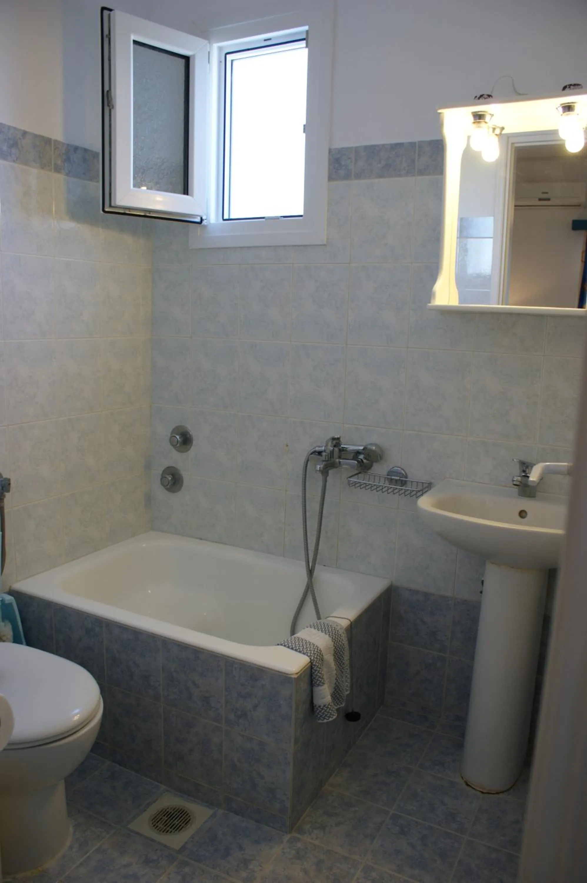 Bathroom in Colosseo Star