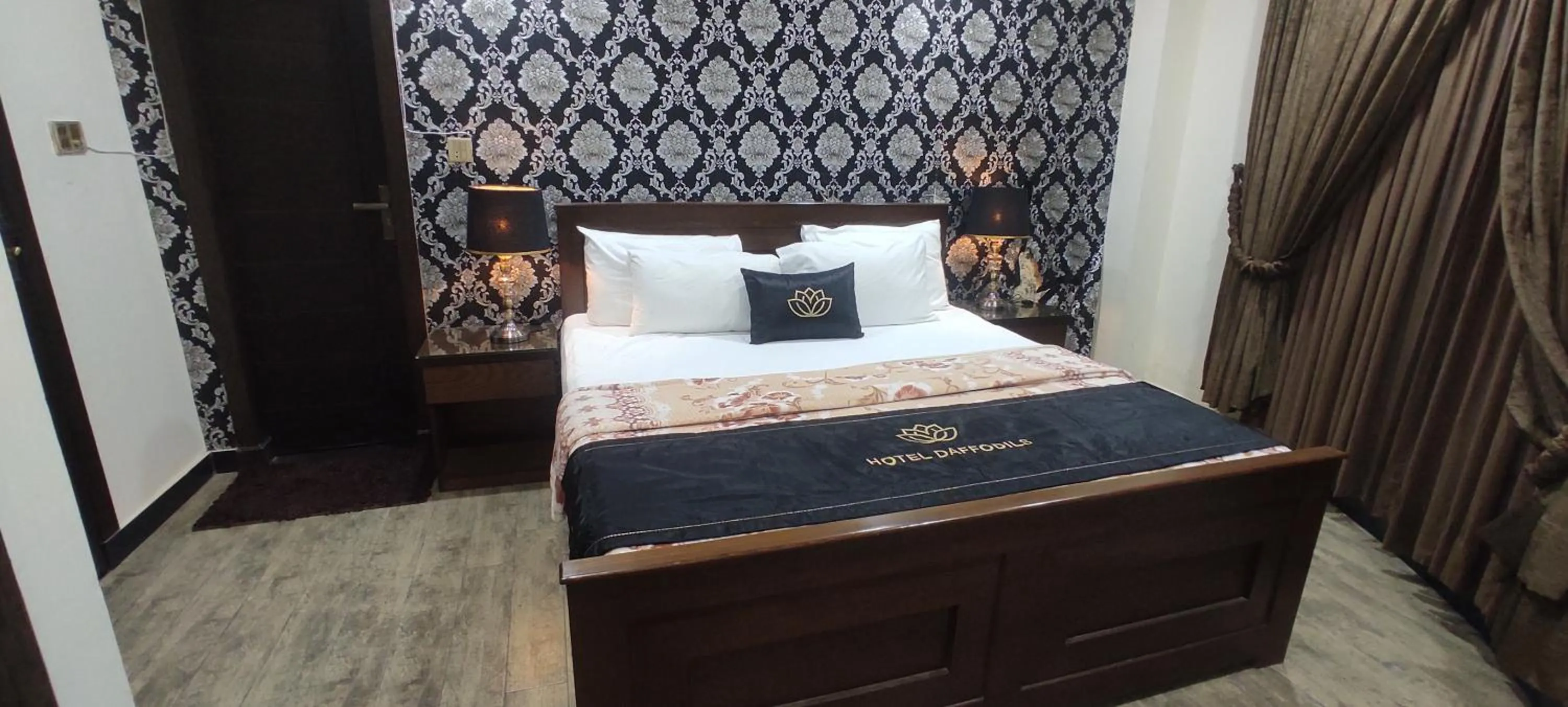 Bed in Hotel Daffodils