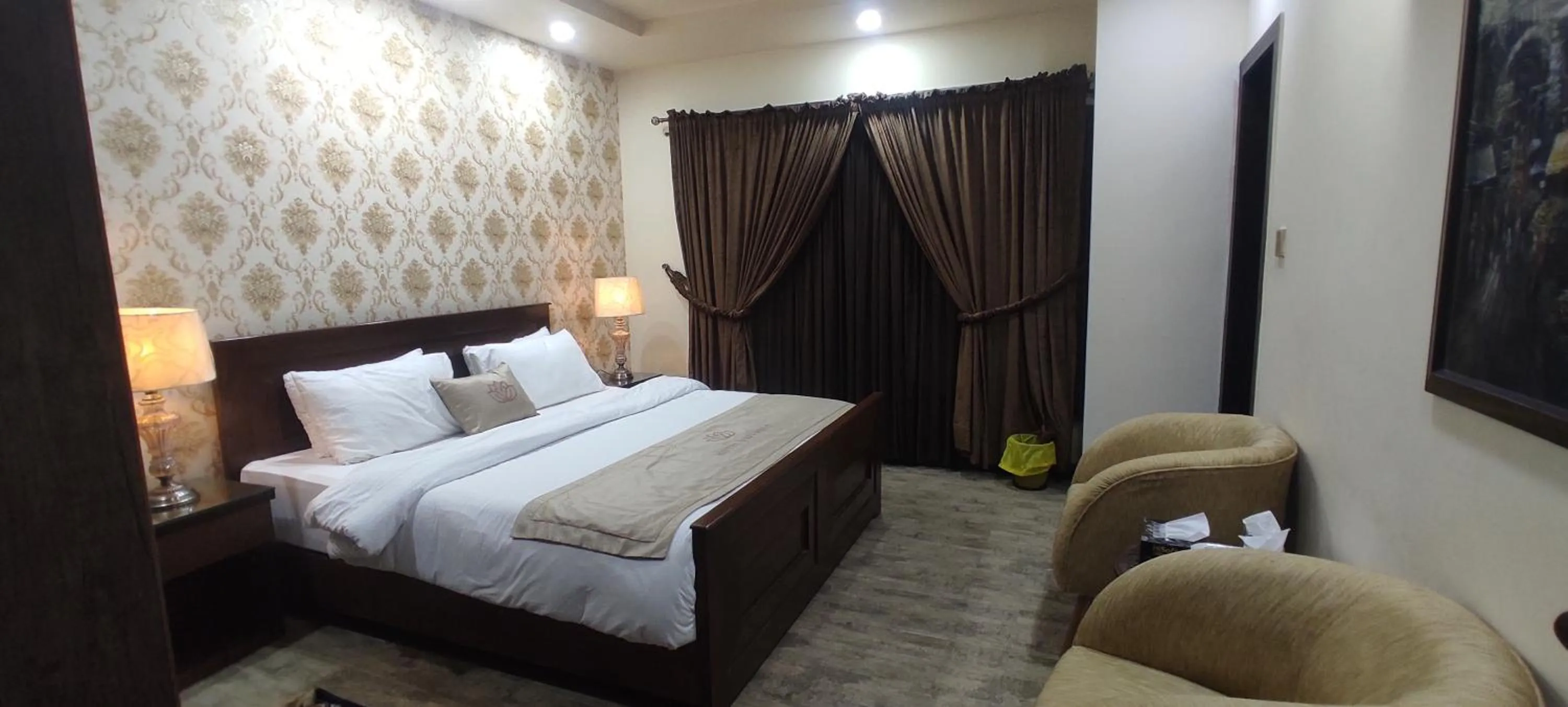 Bed in Hotel Daffodils