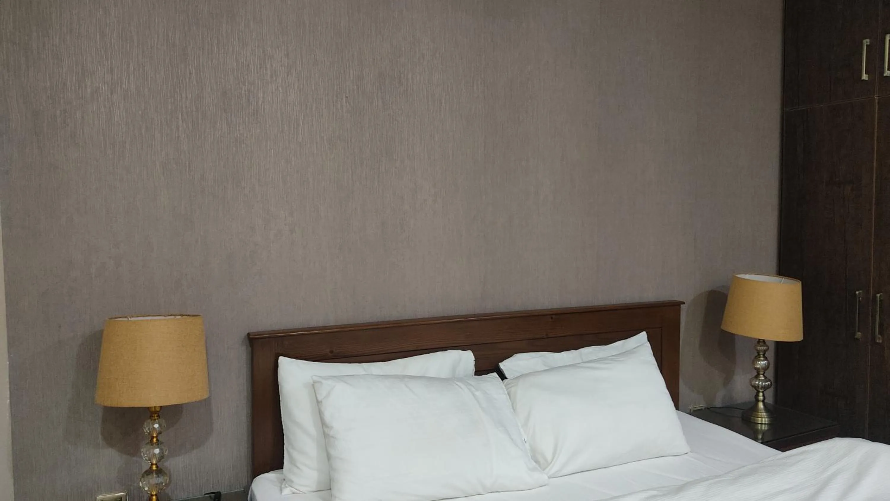 Bed in Hotel Daffodils