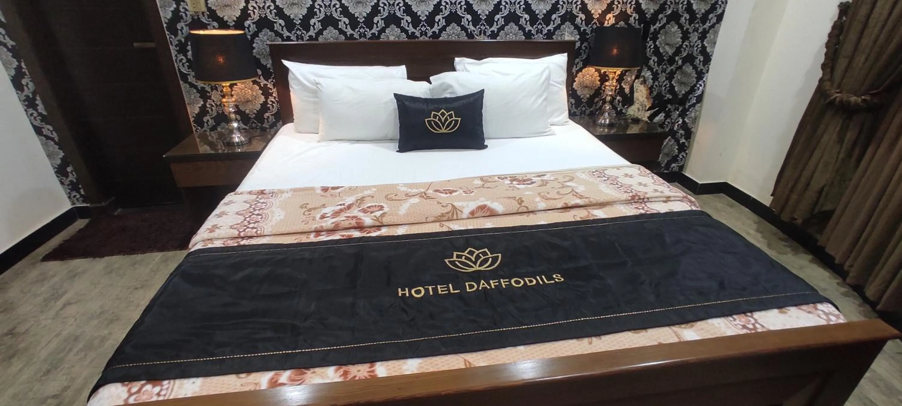 Bed in Hotel Daffodils