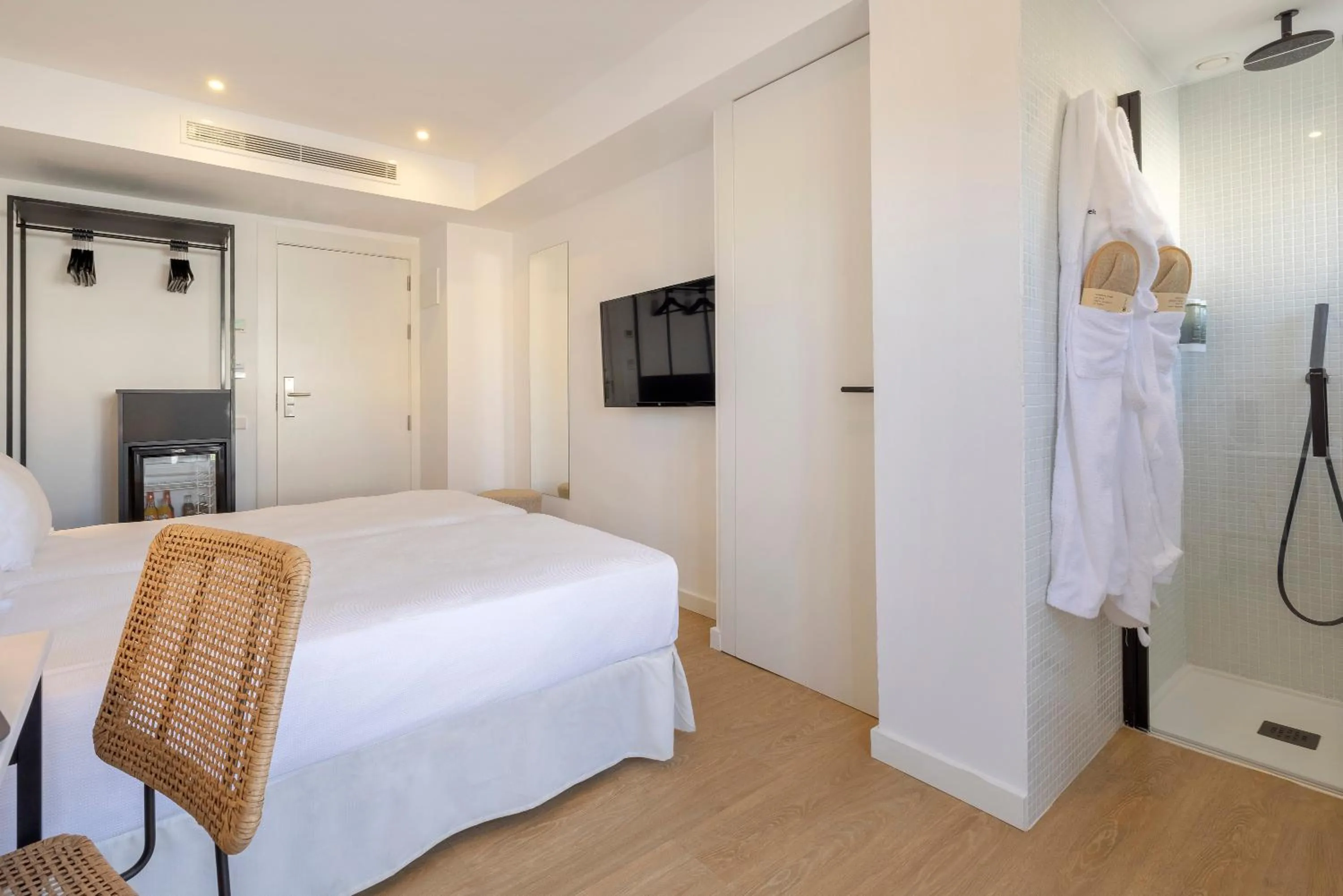 Bedroom, Bed in HM Dunas Blancas