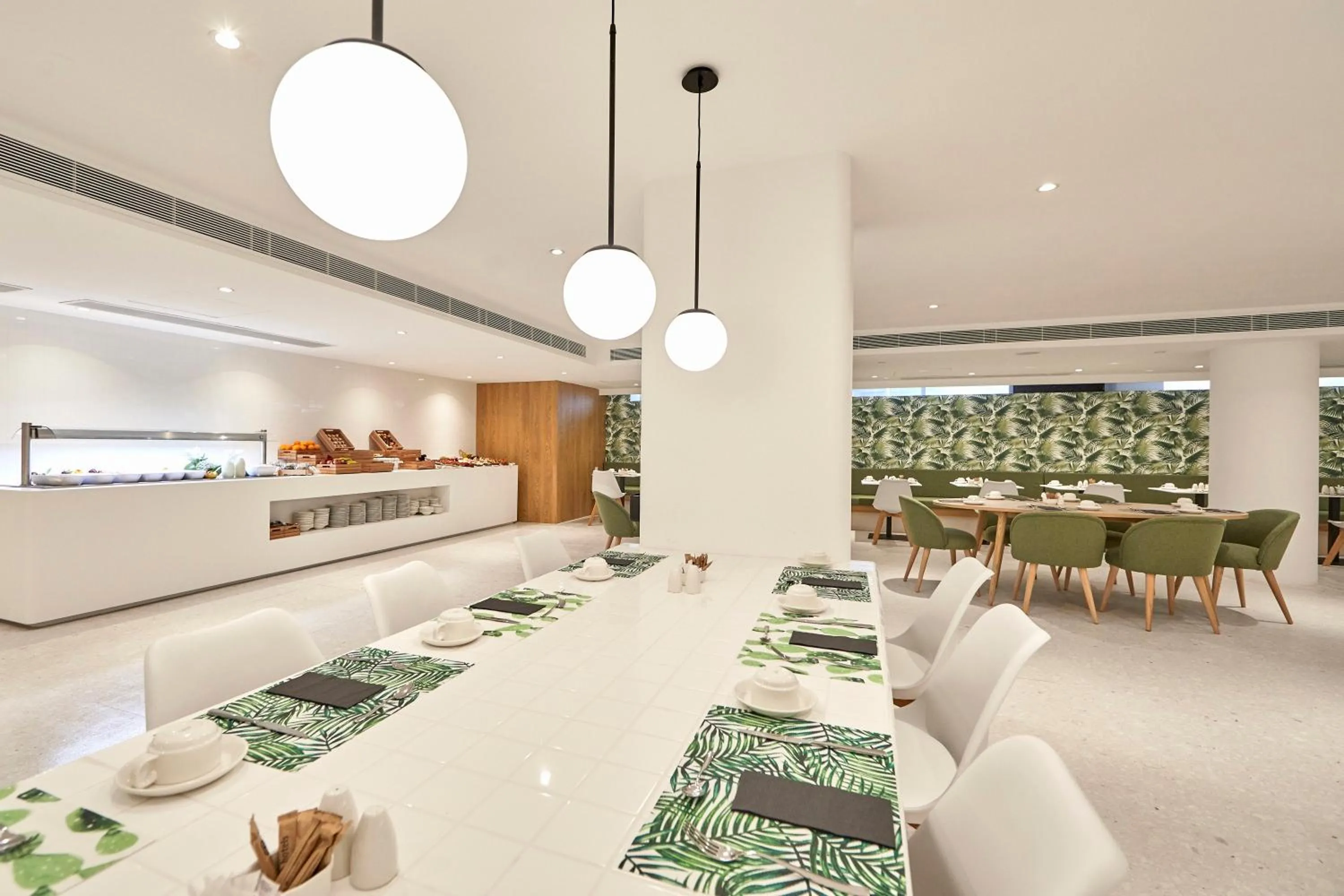 Restaurant/places to eat in HM Dunas Blancas