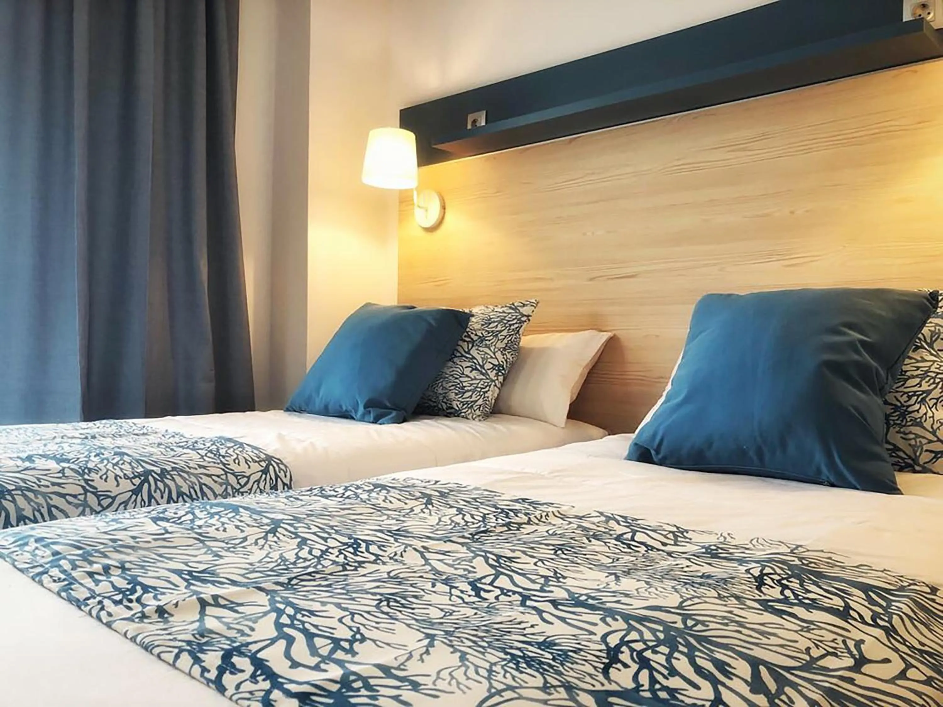 Bed in Hotel Salou Beach Family Rentalmar