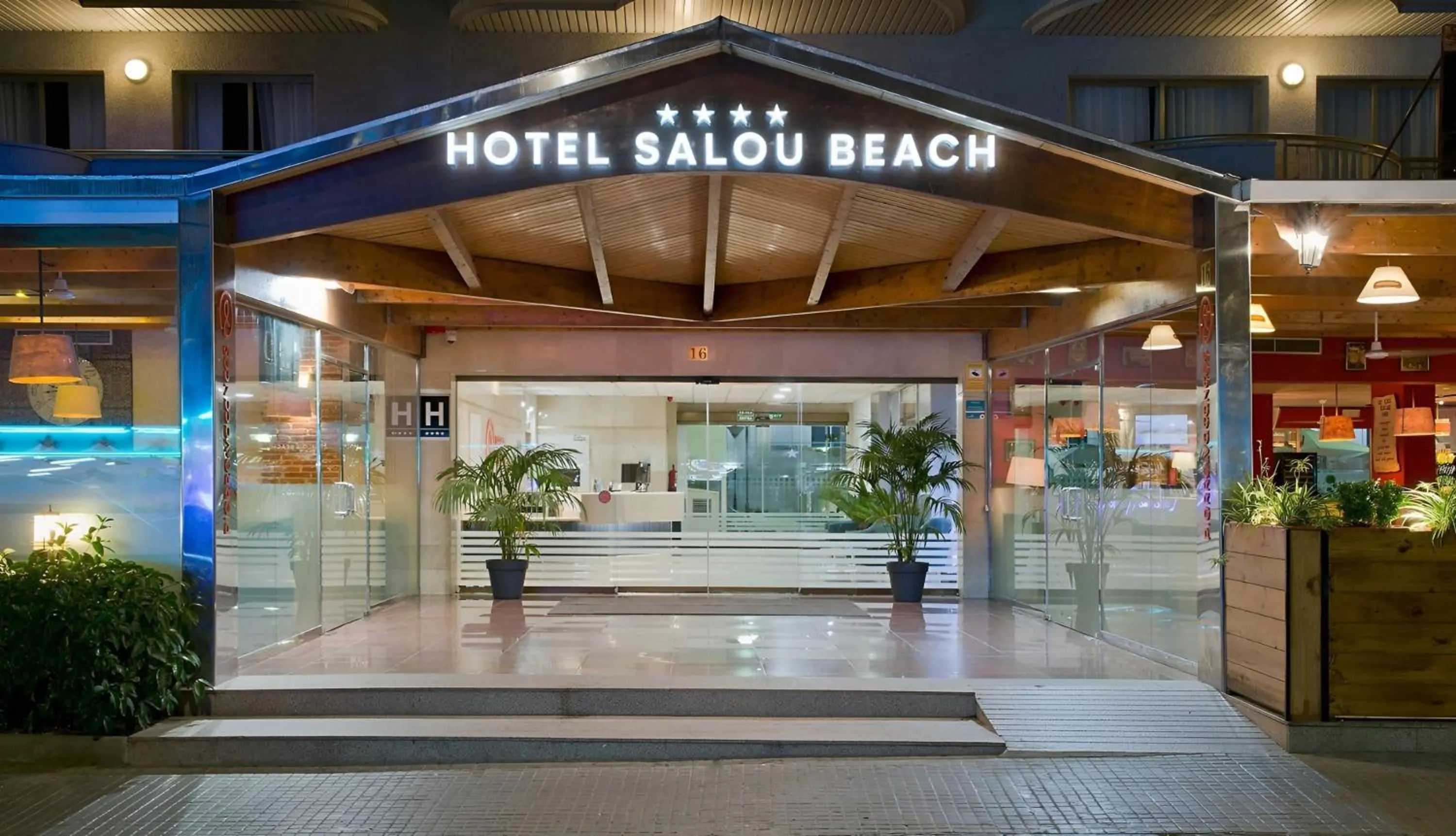 Facade/entrance in Hotel Salou Beach Family Rentalmar