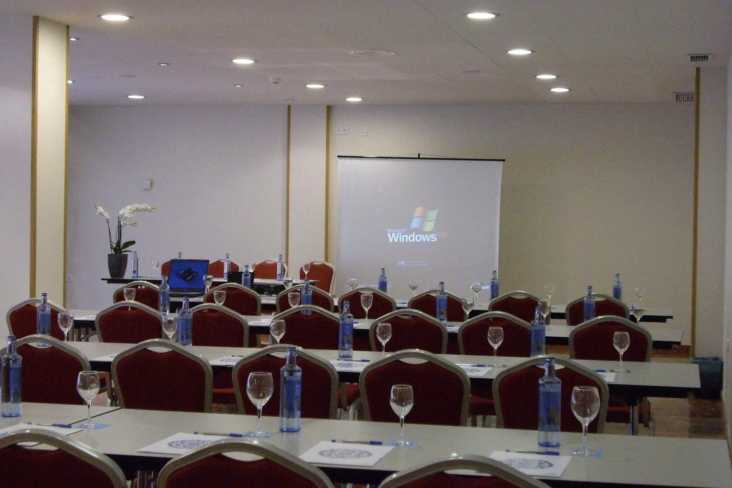 Business facilities in TCH Hotel