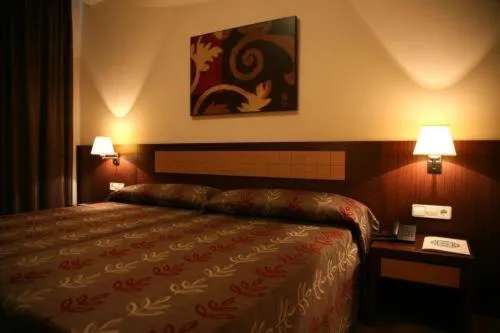 Photo of the whole room, Bed in TCH Hotel