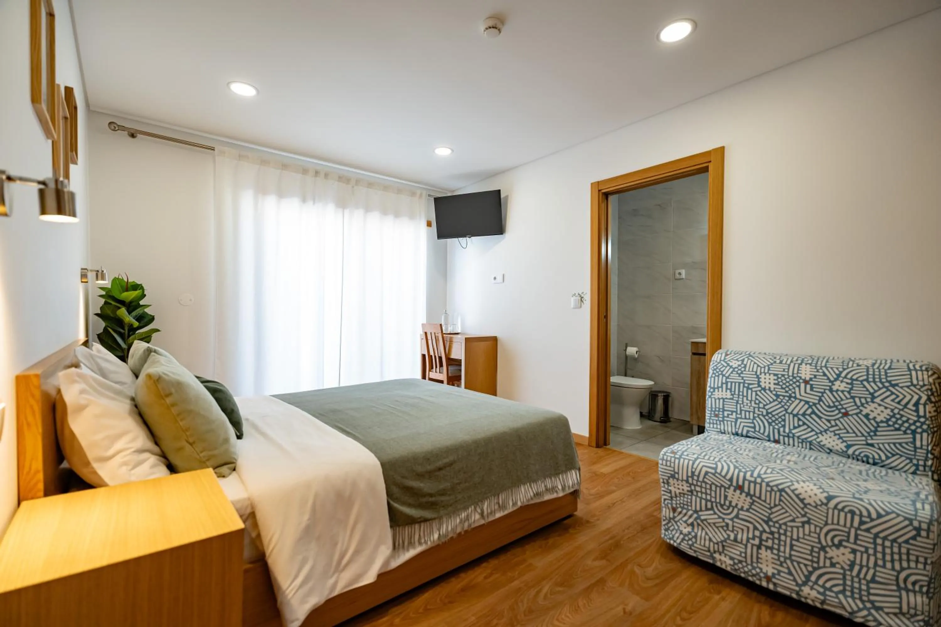 Bedroom, Bed in Alojamento Jasmine