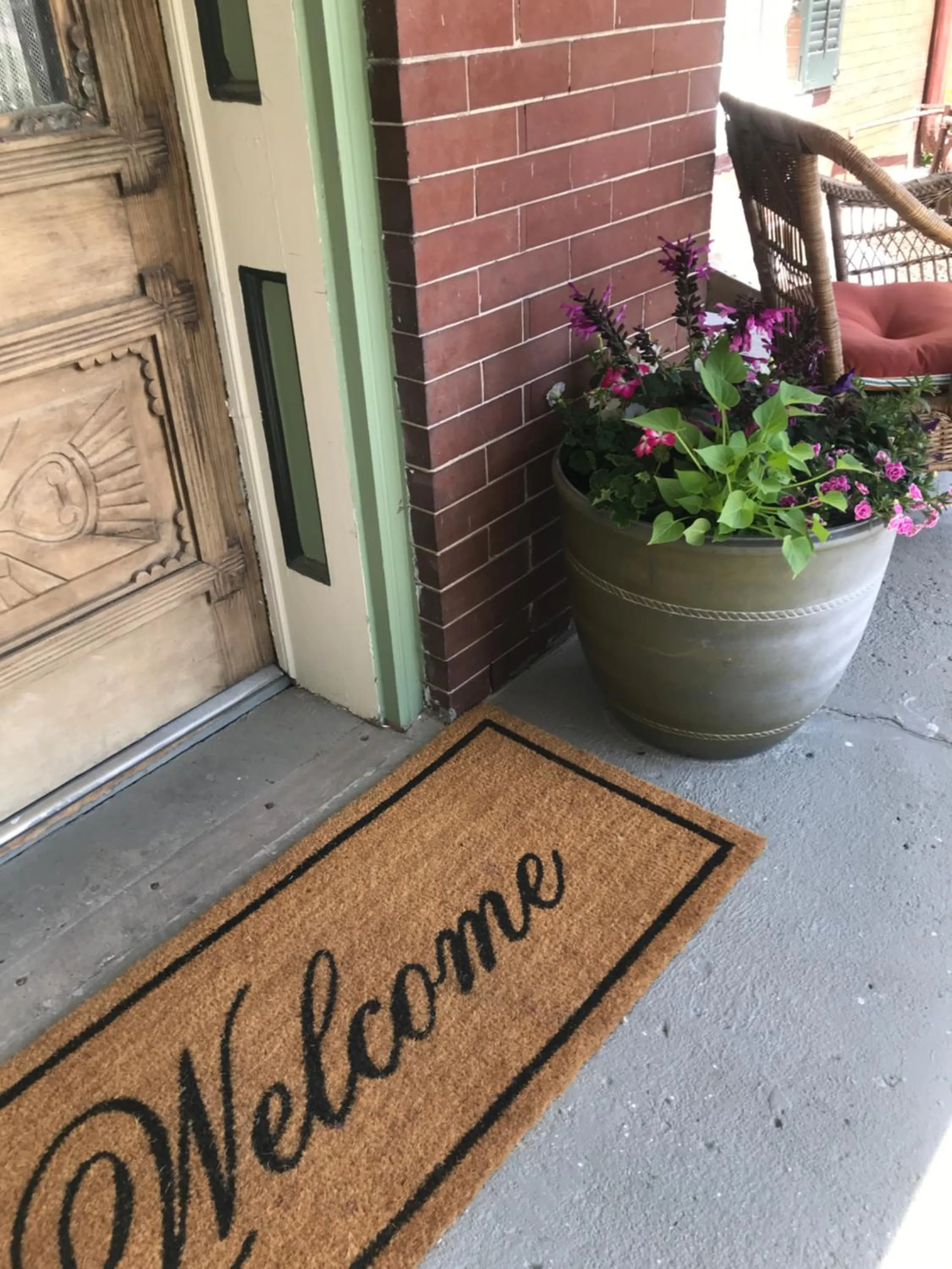 Facade/entrance in The Nauvoo Grand Bed & Breakfast