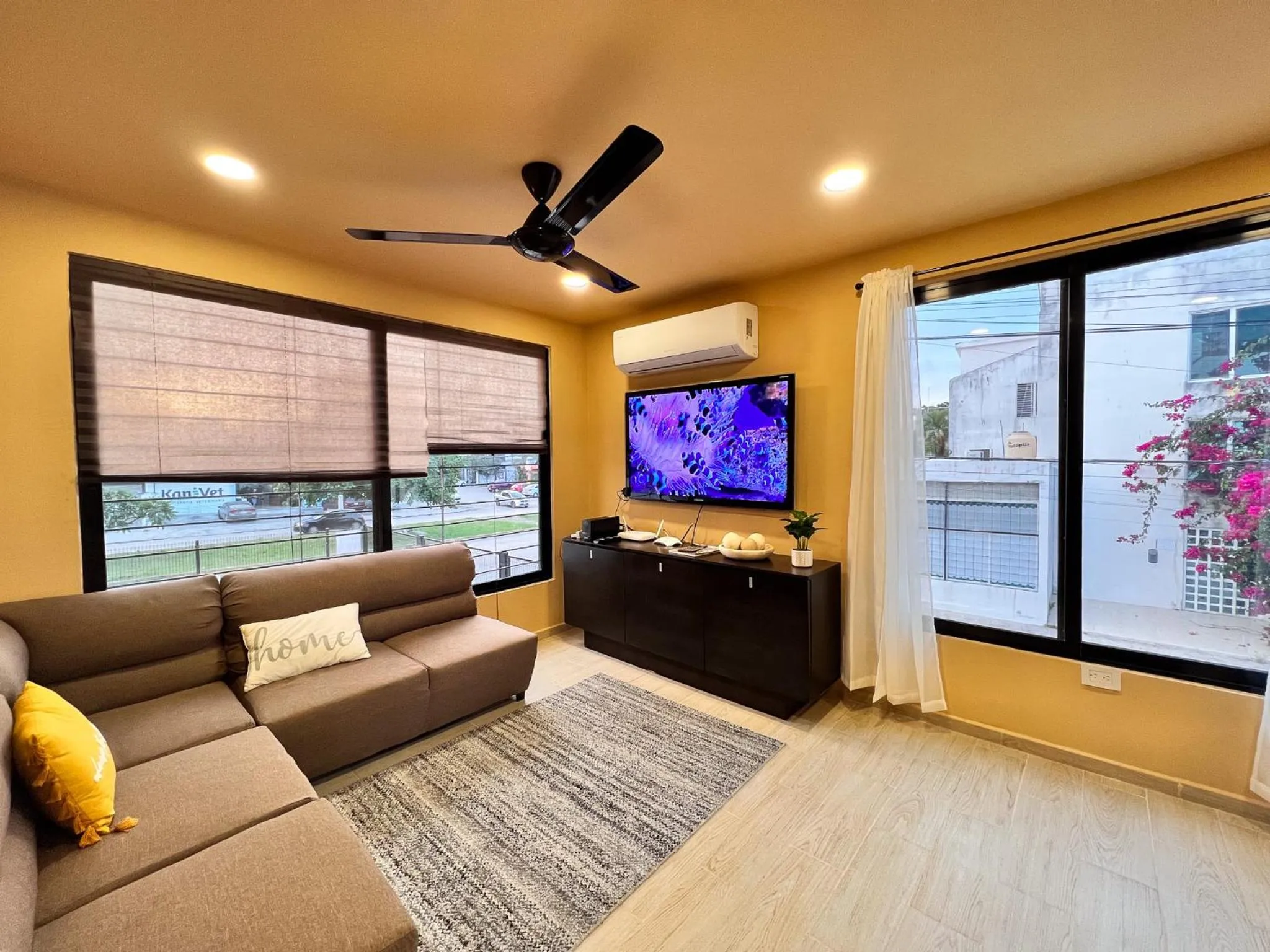 TV and multimedia in Depa Palenque I Cancun