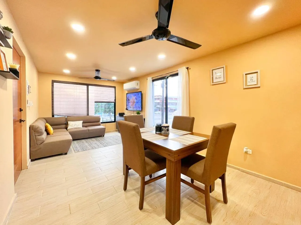 Living room in Depa Palenque 2 Cancun