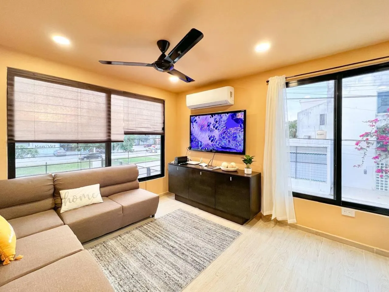 TV and multimedia in Depa Palenque 2 Cancun