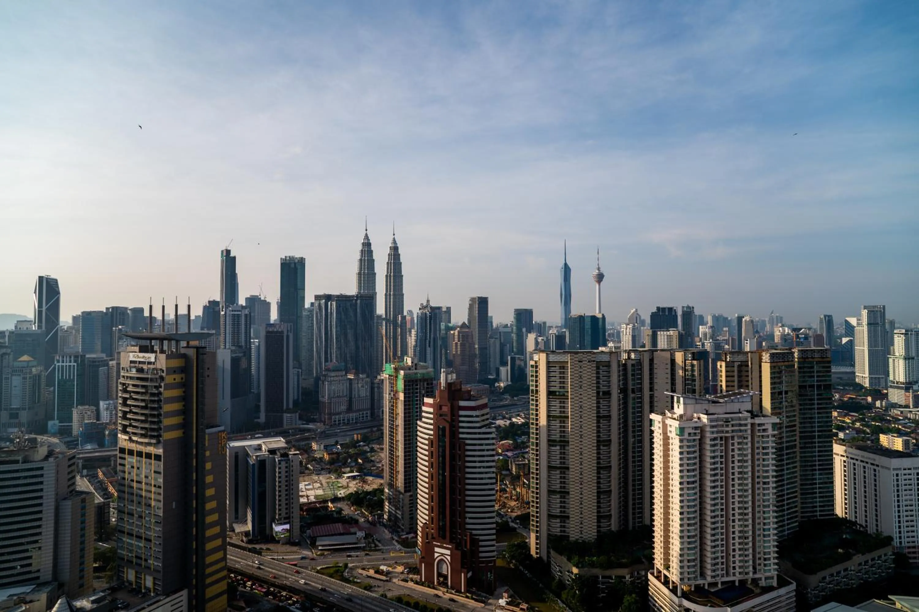 City view in EXPRESSIONZ KLCC BY MANA-MANA