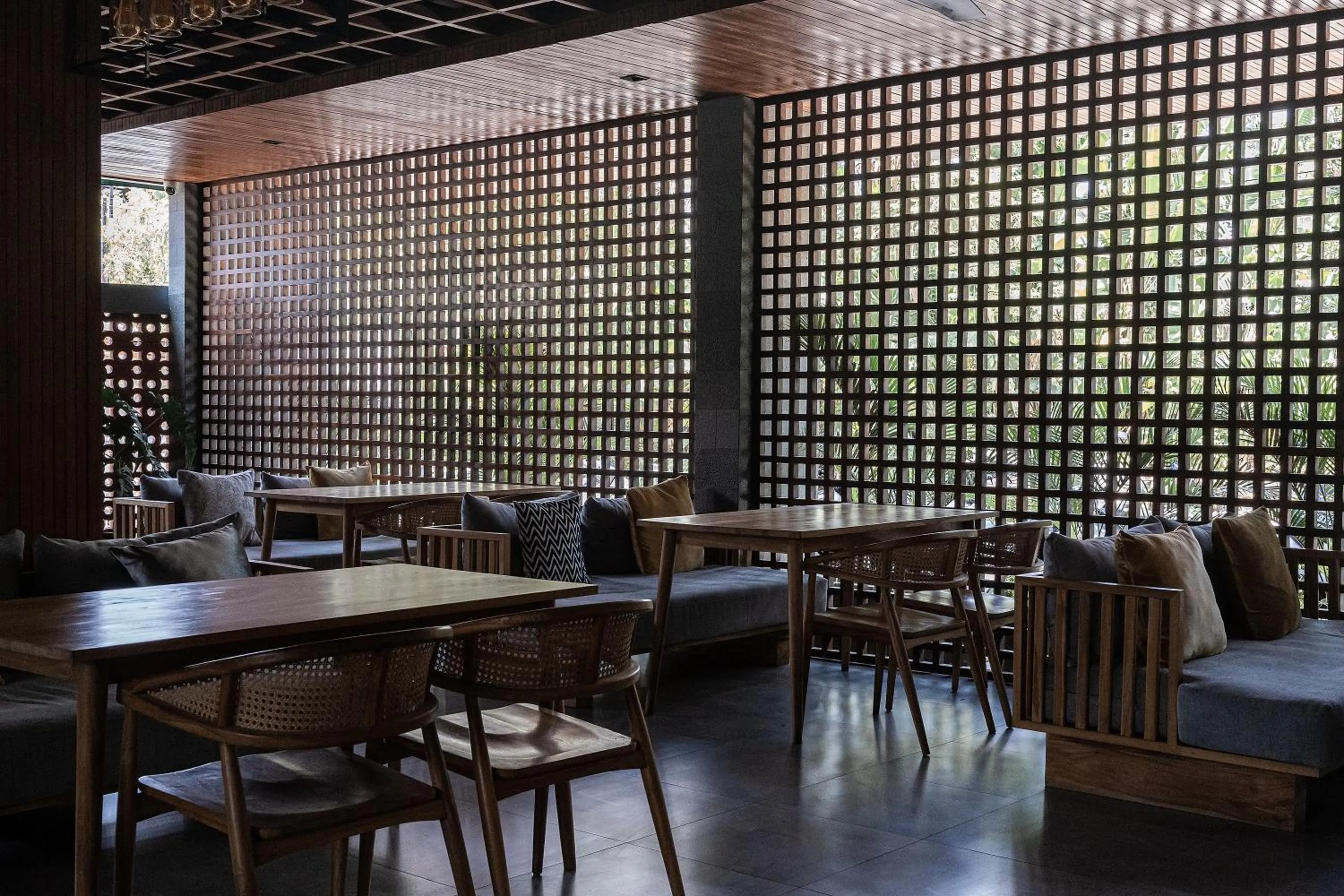 Seating area in Forseti Athena