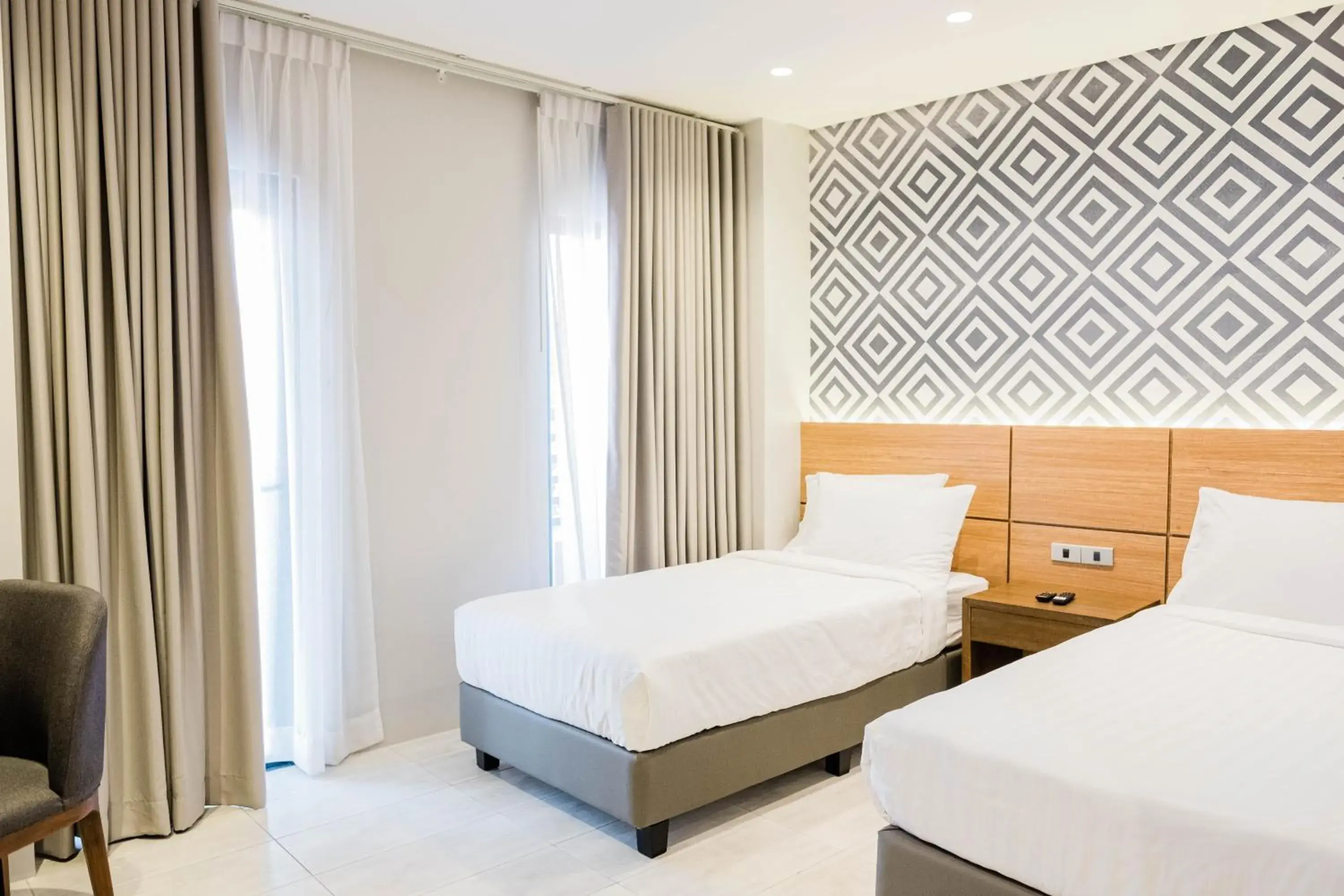 Deluxe Twin Room in The Manaoag Hotel Deluxe Twin Room in The Manaoag Hotel