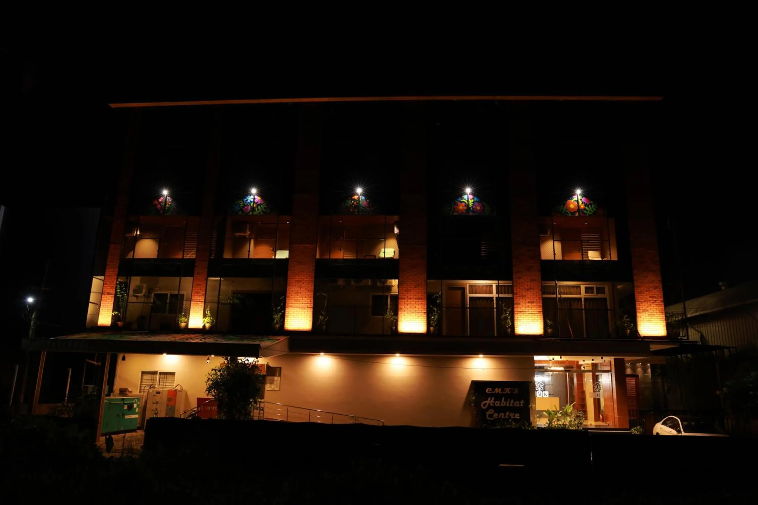 Property building in CMK HABITAT CENTRE