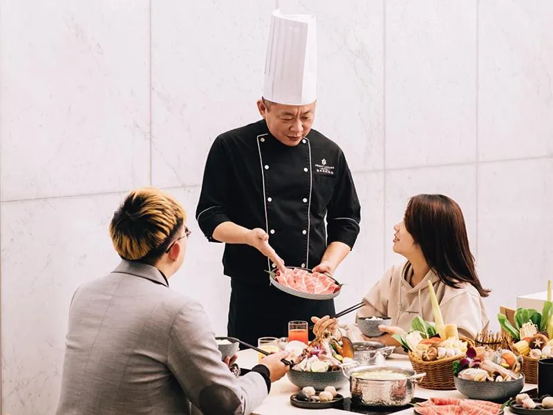 Restaurant/places to eat in Orient Luxury Hotel-Jiaoxi