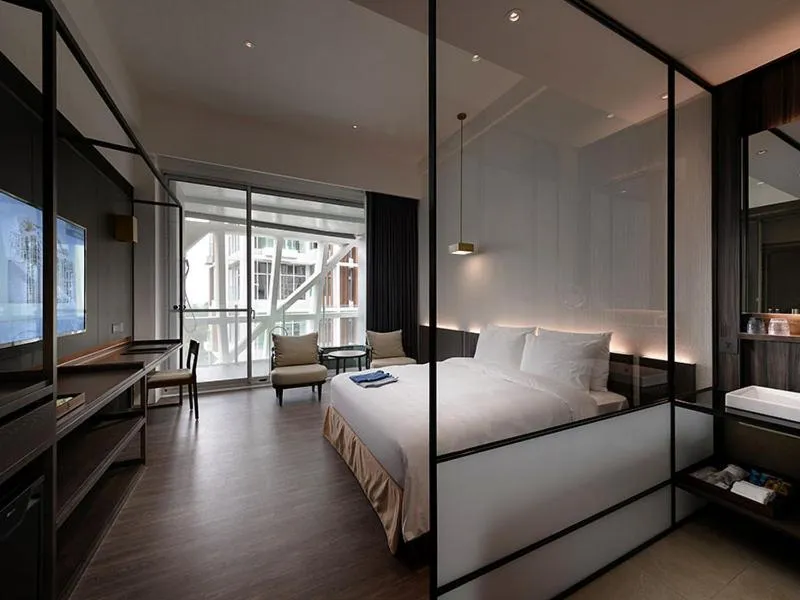 Photo of the whole room, Bed in Orient Luxury Hotel-Jiaoxi