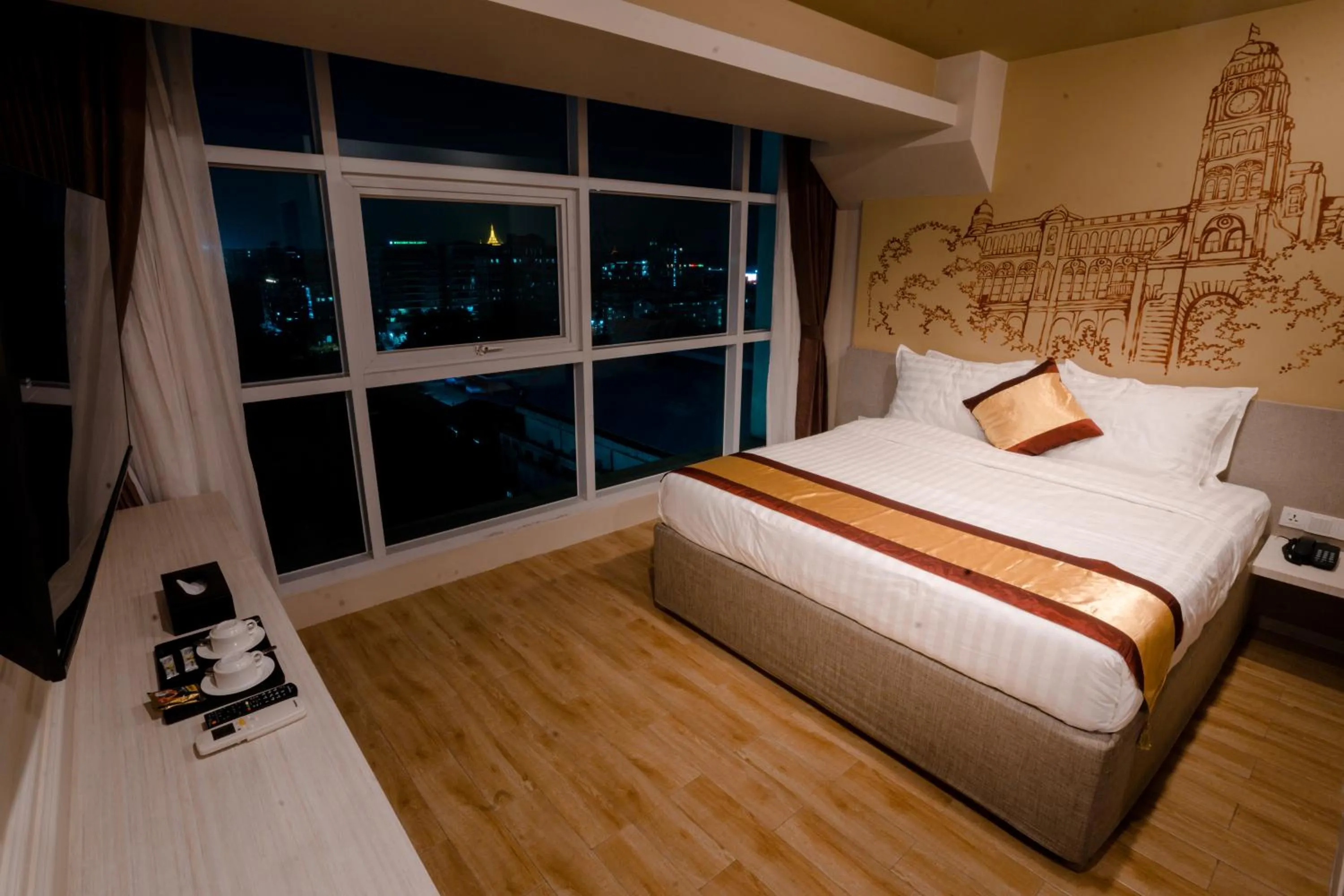 Bed in The Rangoon Hotel