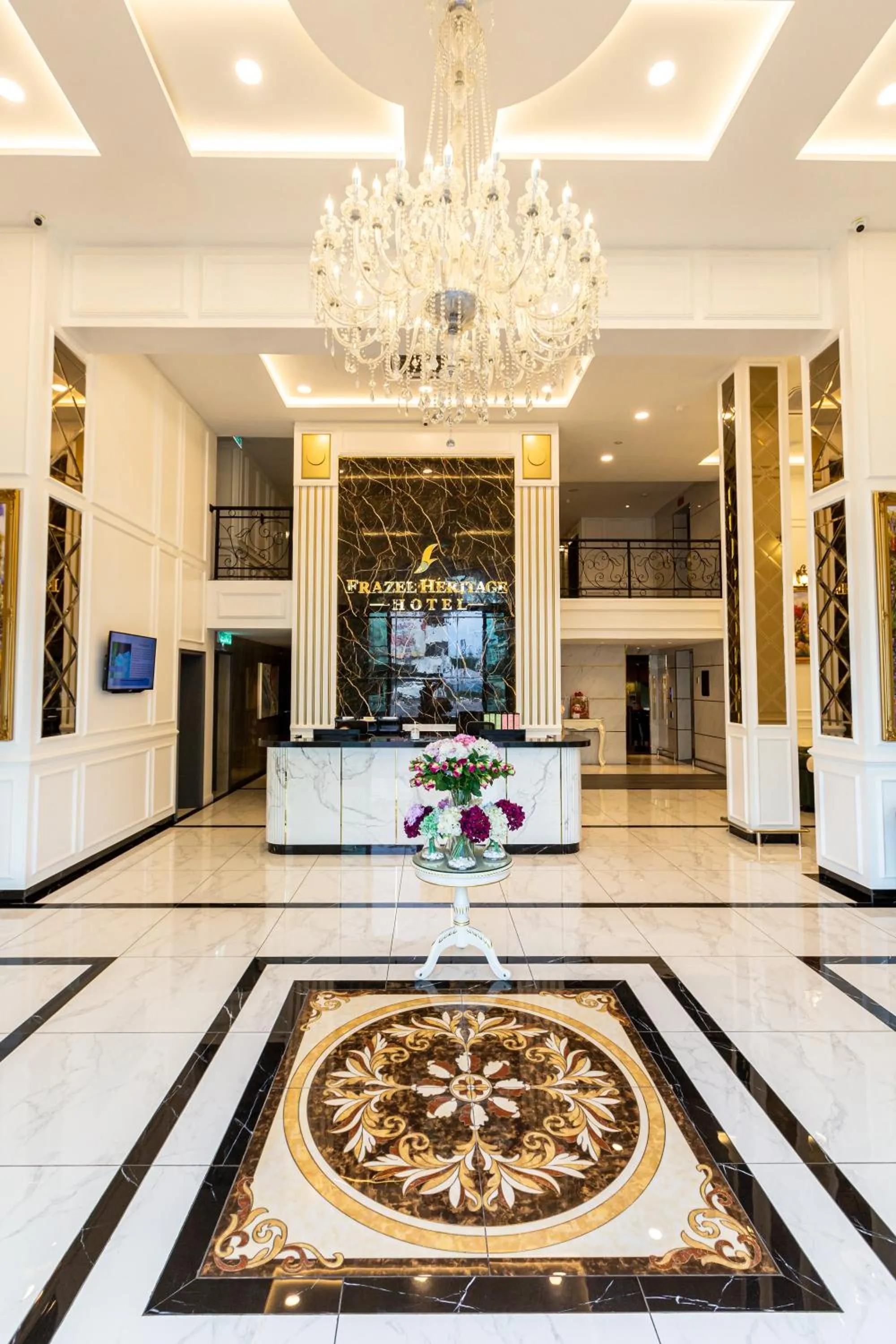 Lobby or reception in Frazel Heritage Hotel