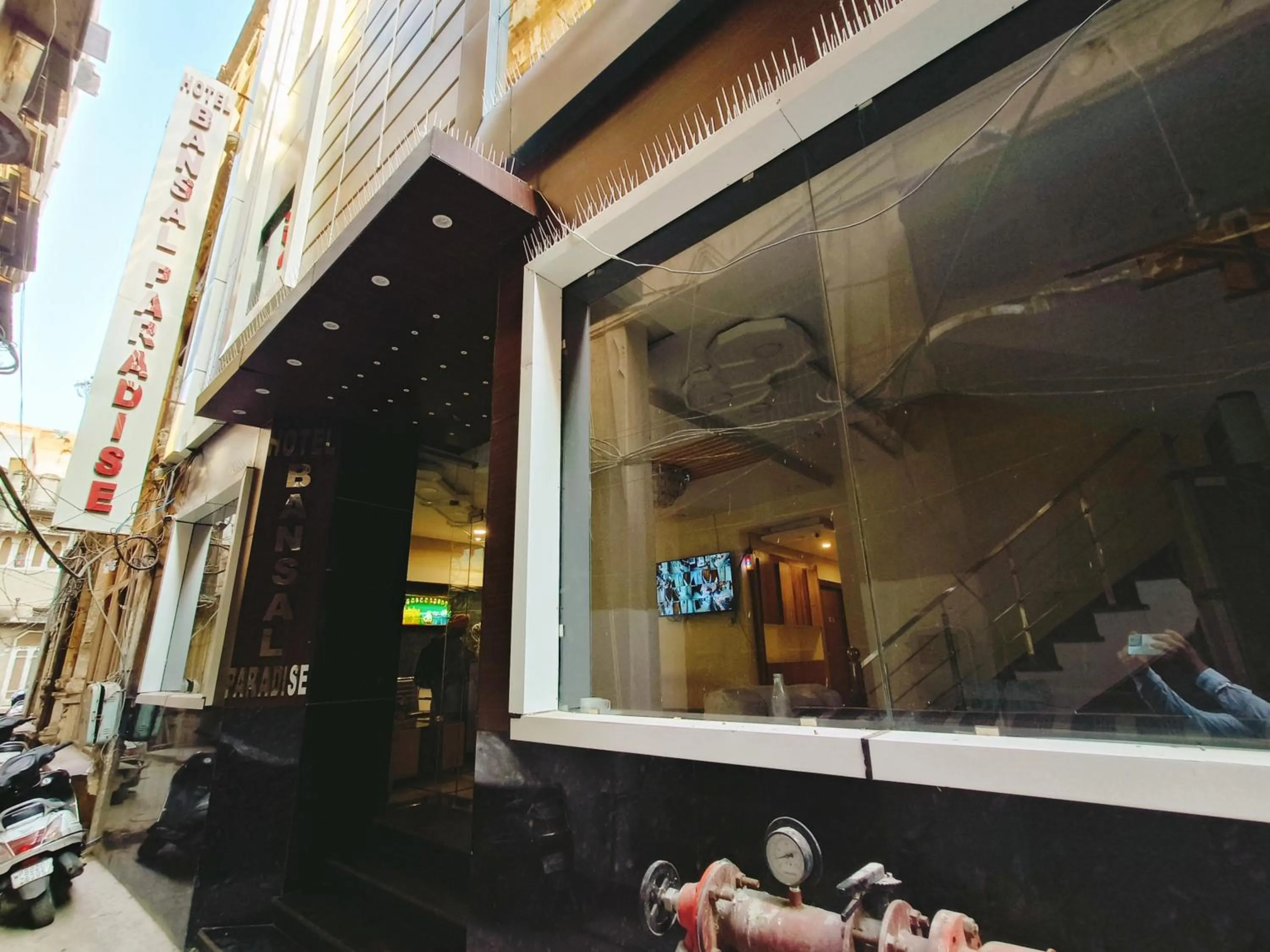 Property building in Hotel Bansal Paradise near golden temple